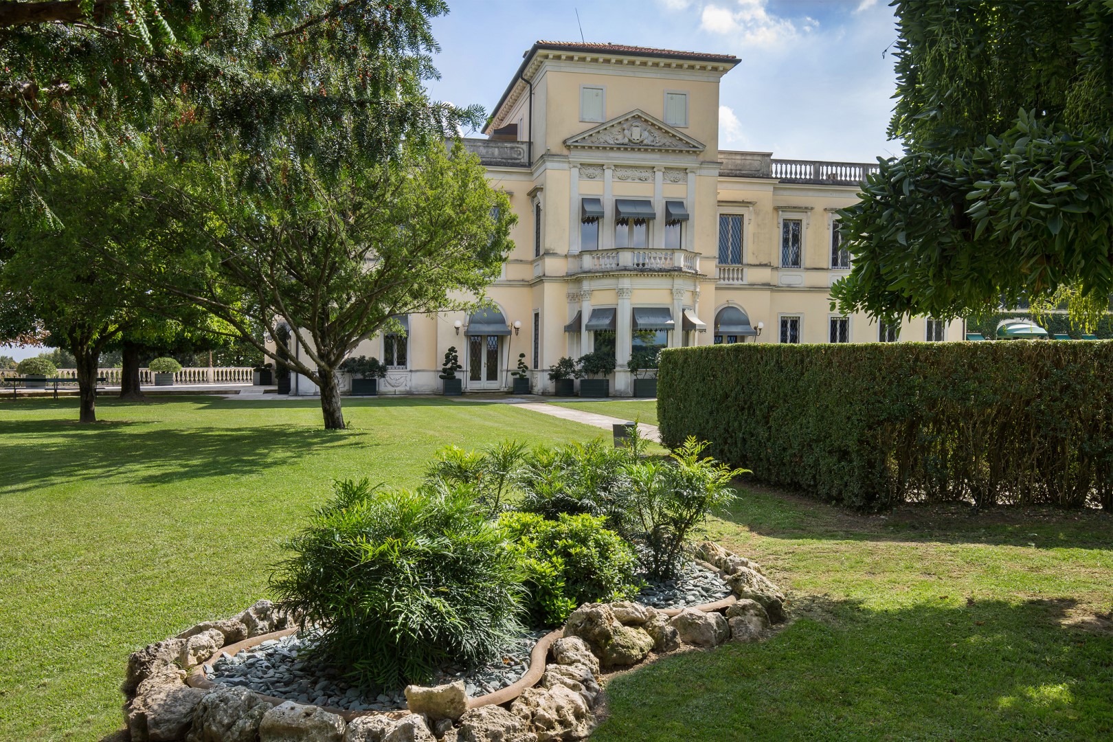 Villa del Cavaliere Berico, Historic 6 Bedroom Estate Above Vicenza - Photo 8