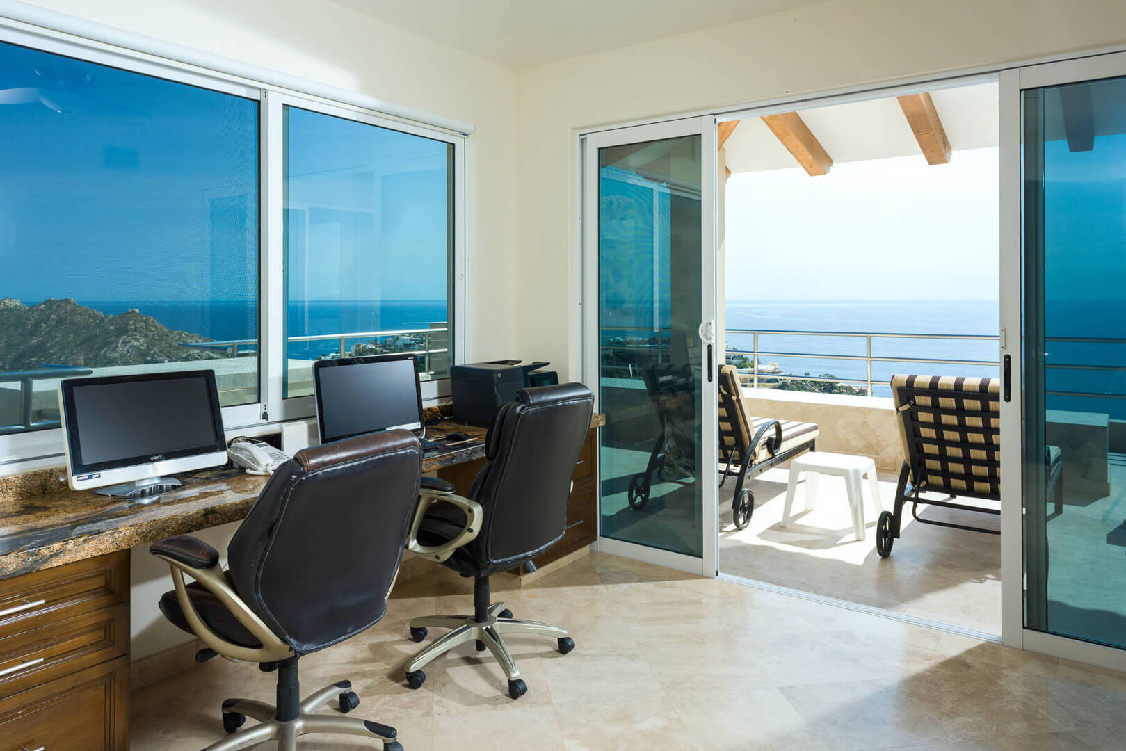 Villa del Mar, Pedregal Ocean-View Estate with Chef, Butler and Heated Infinity Pool - Photo 14