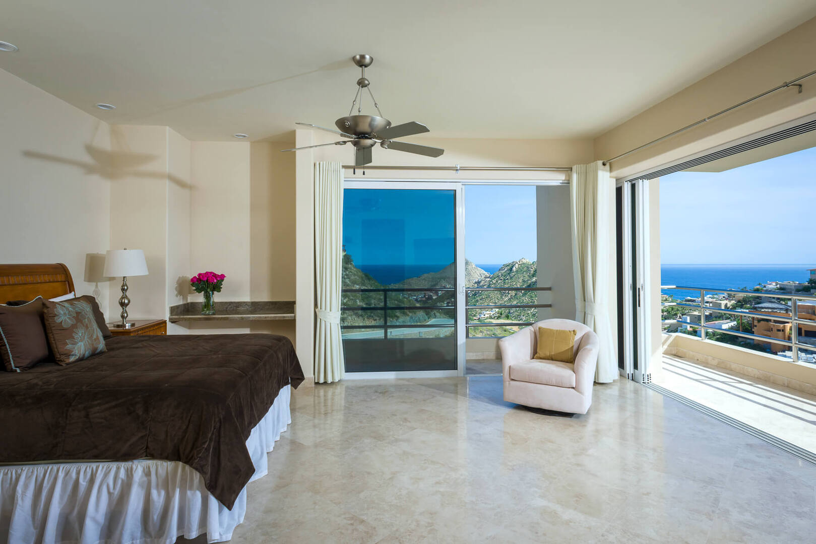 Villa del Mar, Pedregal Ocean-View Estate with Chef, Butler and Heated Infinity Pool - Photo 16