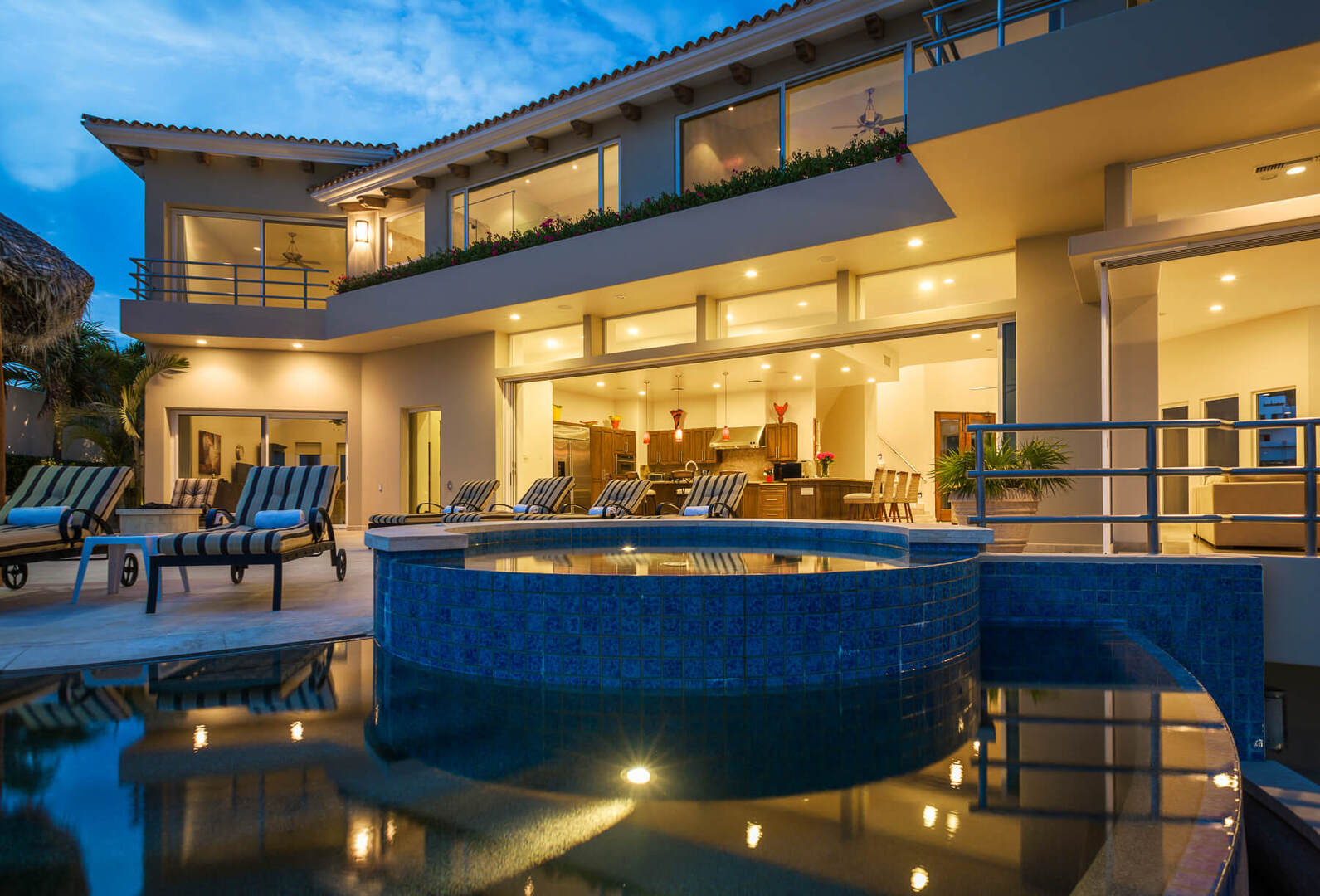 Villa del Mar, Pedregal Ocean-View Estate with Chef, Butler and Heated Infinity Pool - Photo 6