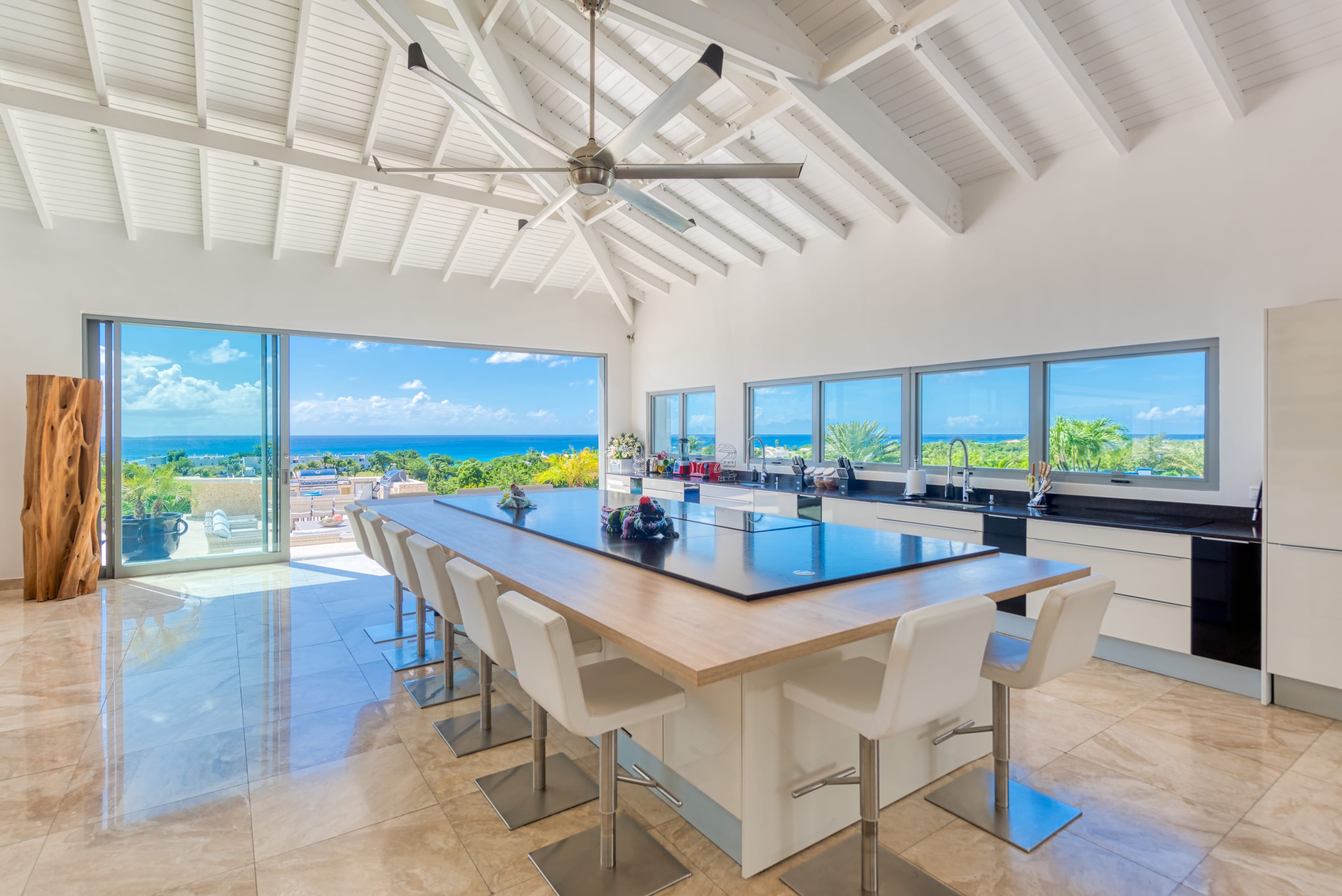 Villa El Grande Azure, a Five Bedroom Sea View Retreat in Les Terres Basses - Photo 13