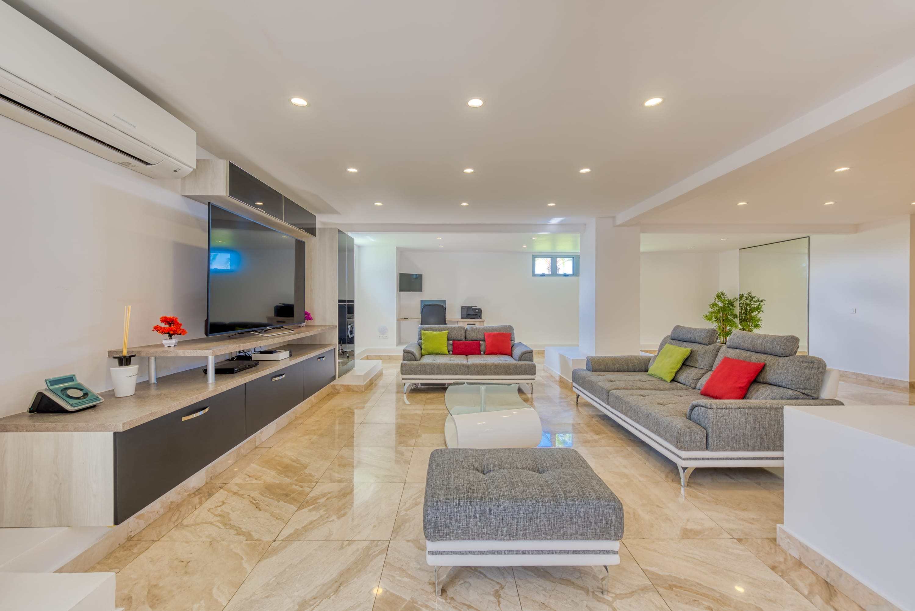 Villa El Grande Azure, a Five Bedroom Sea View Retreat in Les Terres Basses - Photo 20