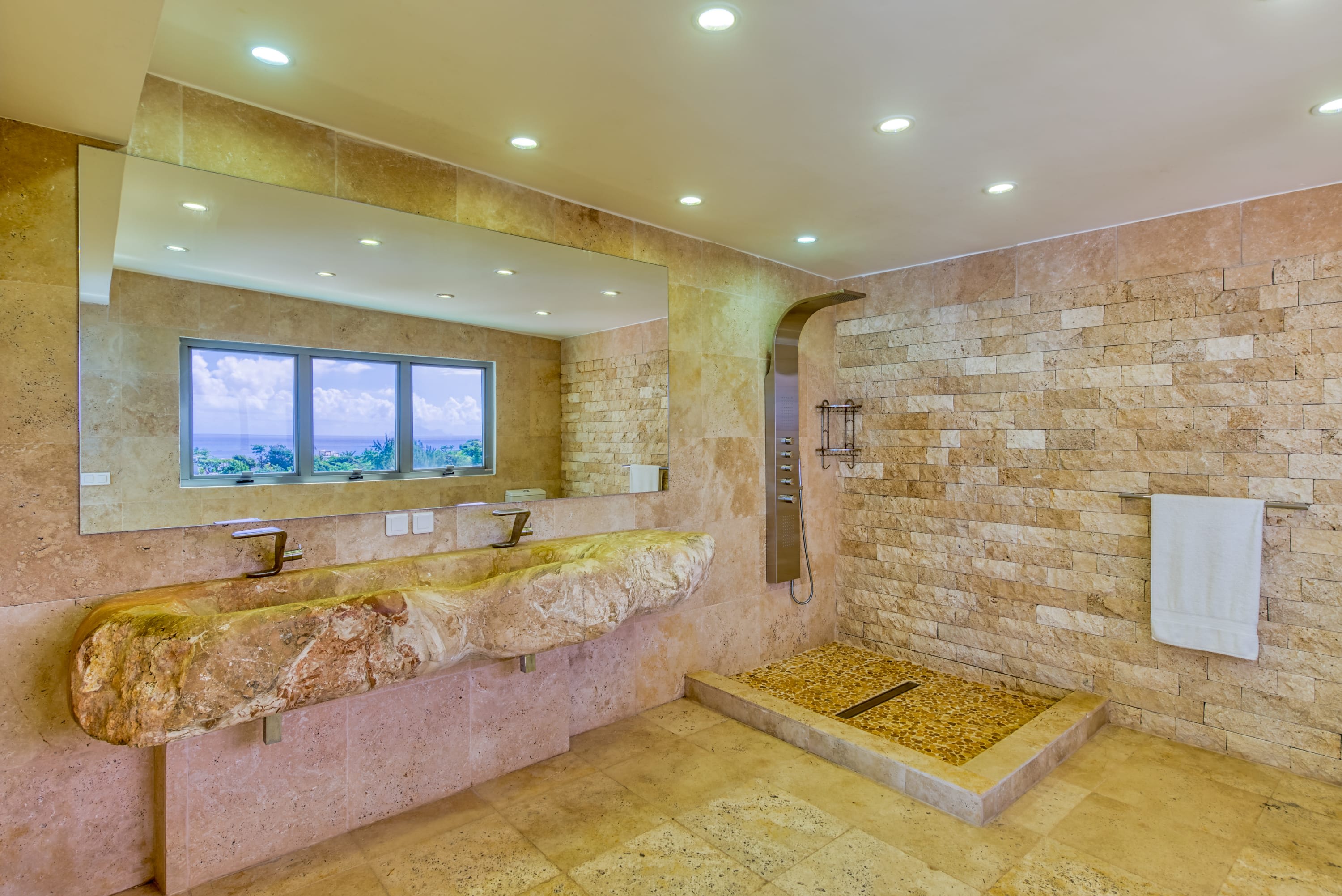 Villa El Grande Azure, a Five Bedroom Sea View Retreat in Les Terres Basses - Photo 29
