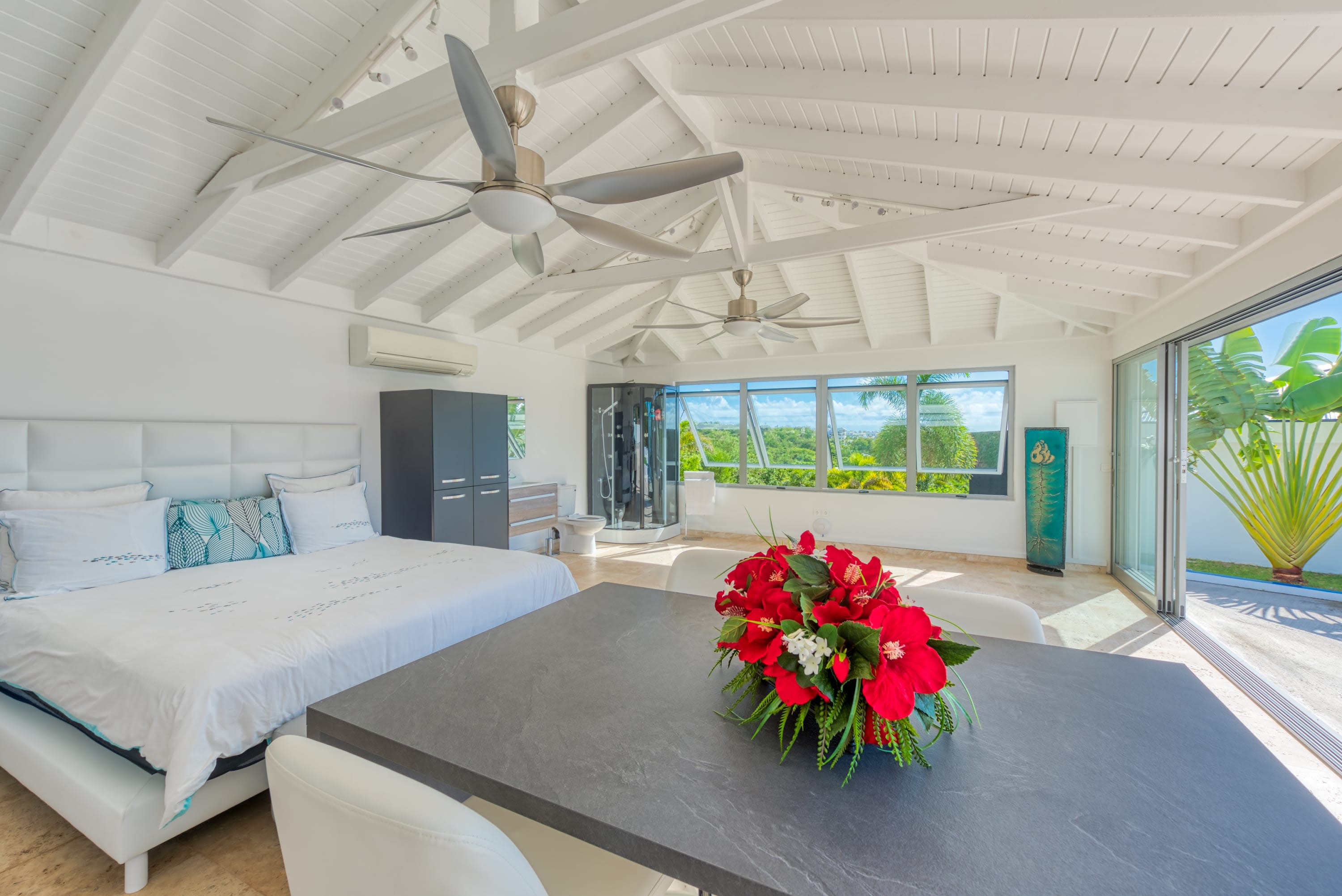 Villa El Grande Azure, a Five Bedroom Sea View Retreat in Les Terres Basses - Photo 34