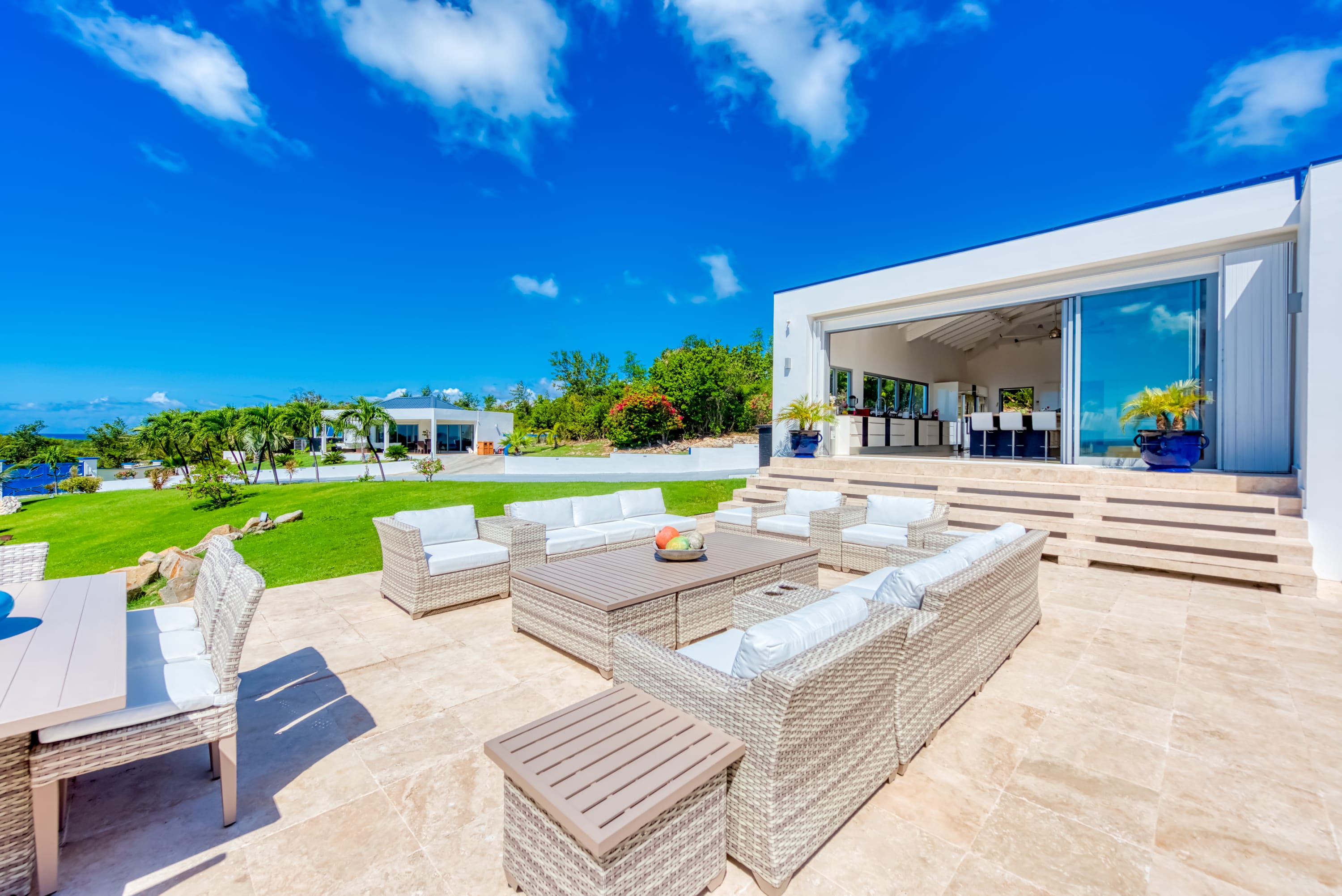 Villa El Grande Azure, a Five Bedroom Sea View Retreat in Les Terres Basses - Photo 6