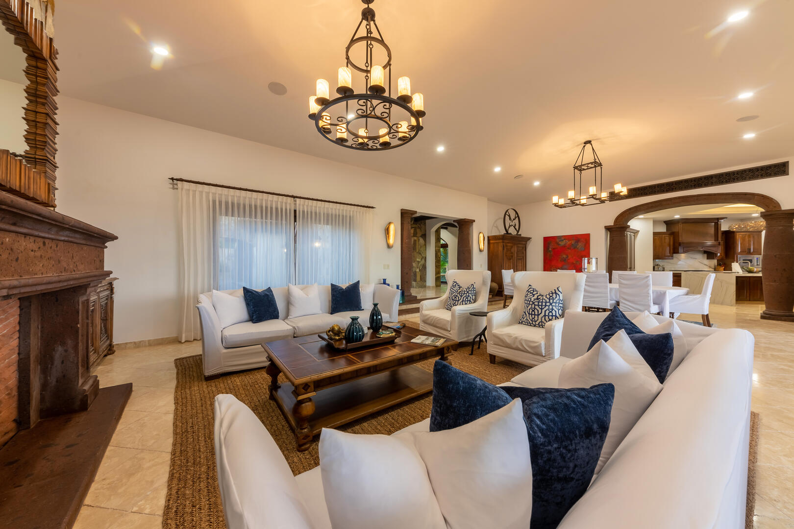 Villa Encanto, Six Bedroom Palmilla Retreat with a 100 Foot Infinity Pool - Photo 11