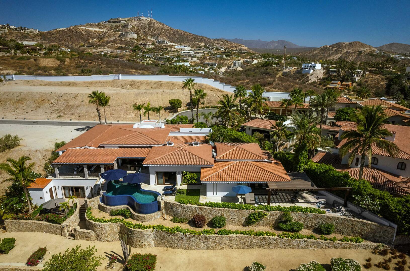 Villa Esperanza in Palmilla Caleta, Ocean-View Villa Near a Swimmable Beach - Photo 40