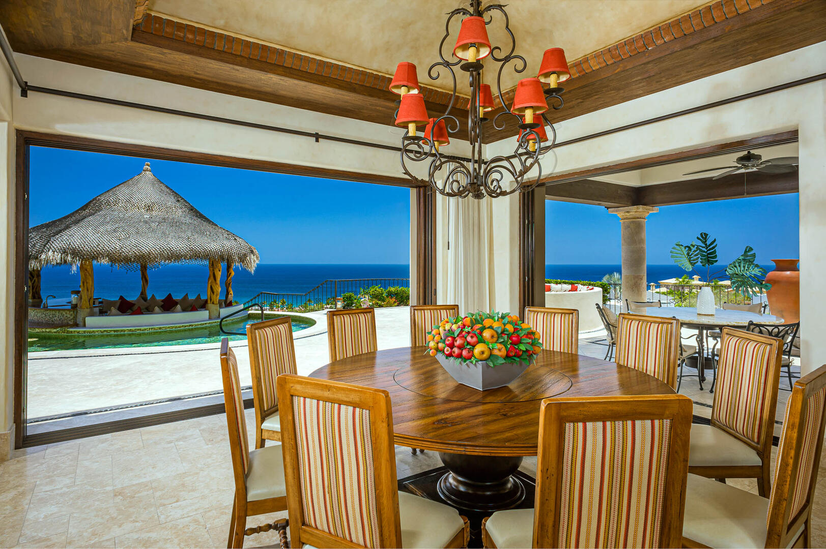 Villa Fondren, Ocean View Luxury in Fundadores with Beach Club Access - Photo 13