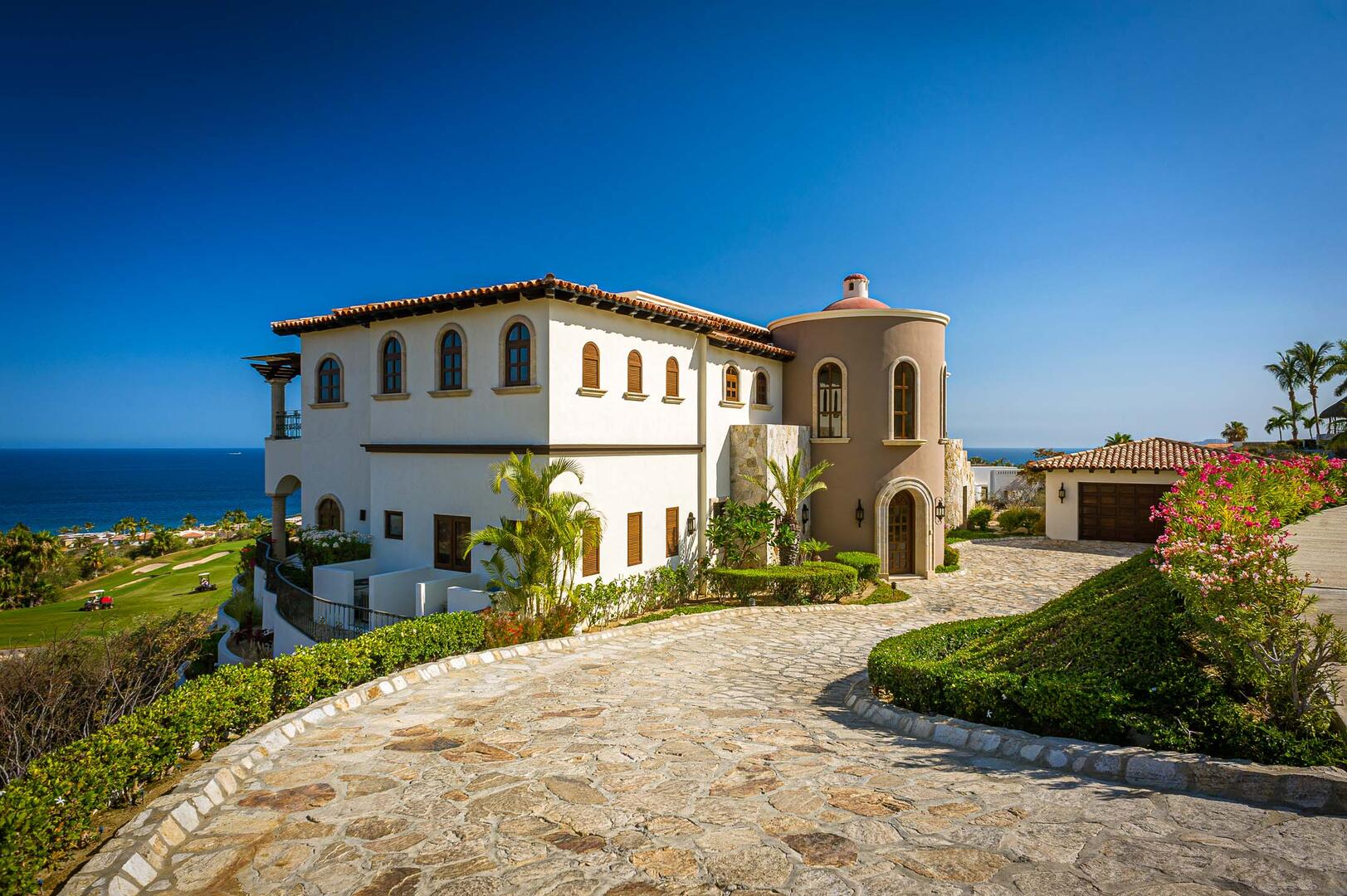 Villa Fondren, Ocean View Luxury in Fundadores with Beach Club Access - Photo 21