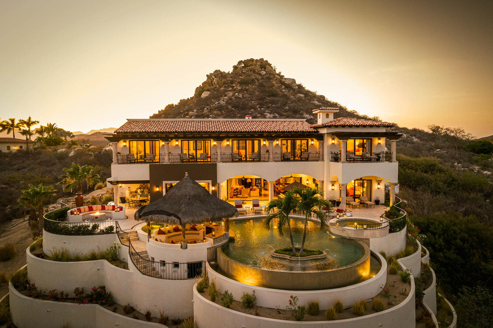 Villa Fondren, Ocean View Luxury in Fundadores with Beach Club Access - Photo 35