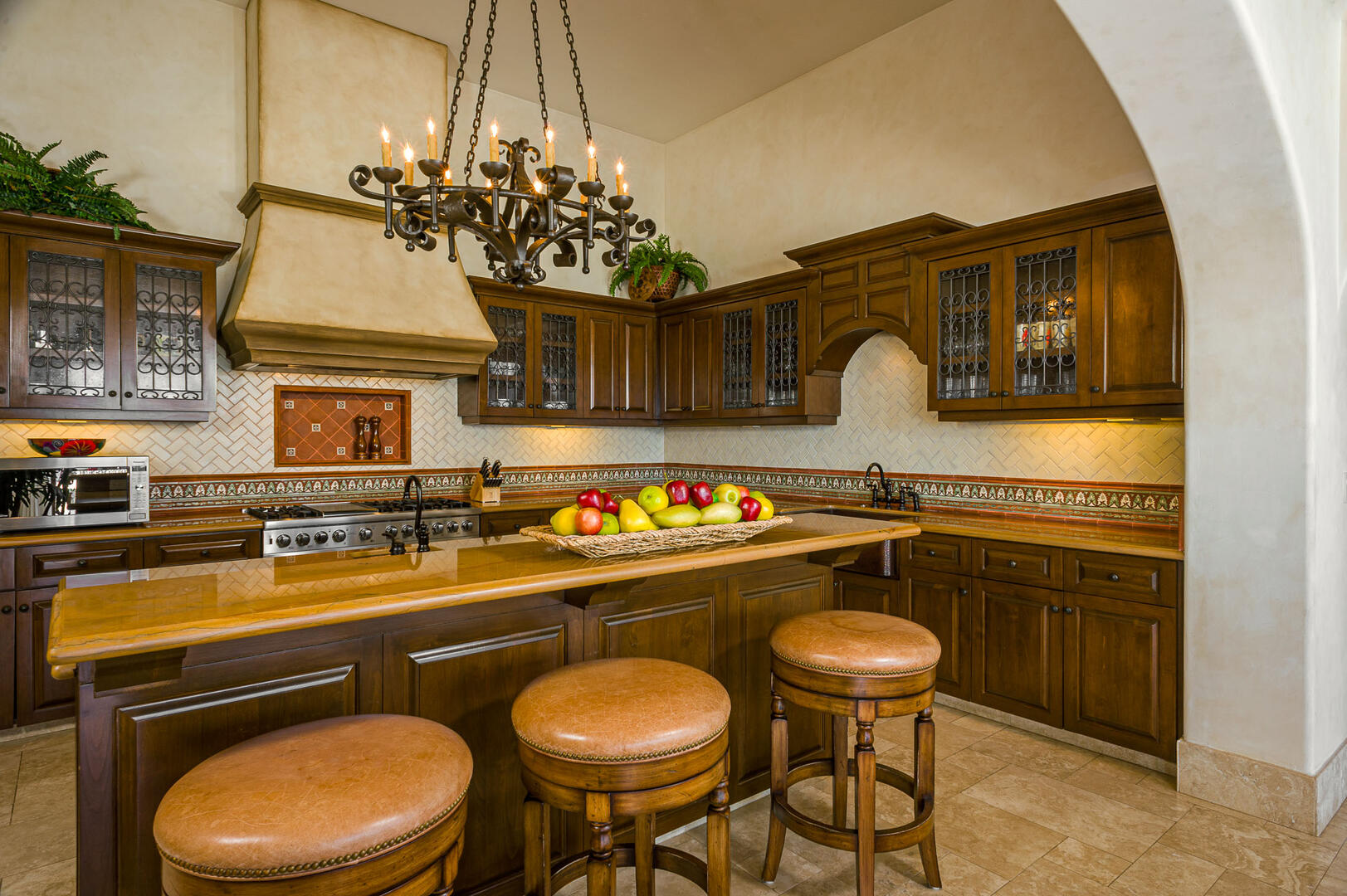 Villa Fondren, Ocean View Luxury in Fundadores with Beach Club Access - Photo 9