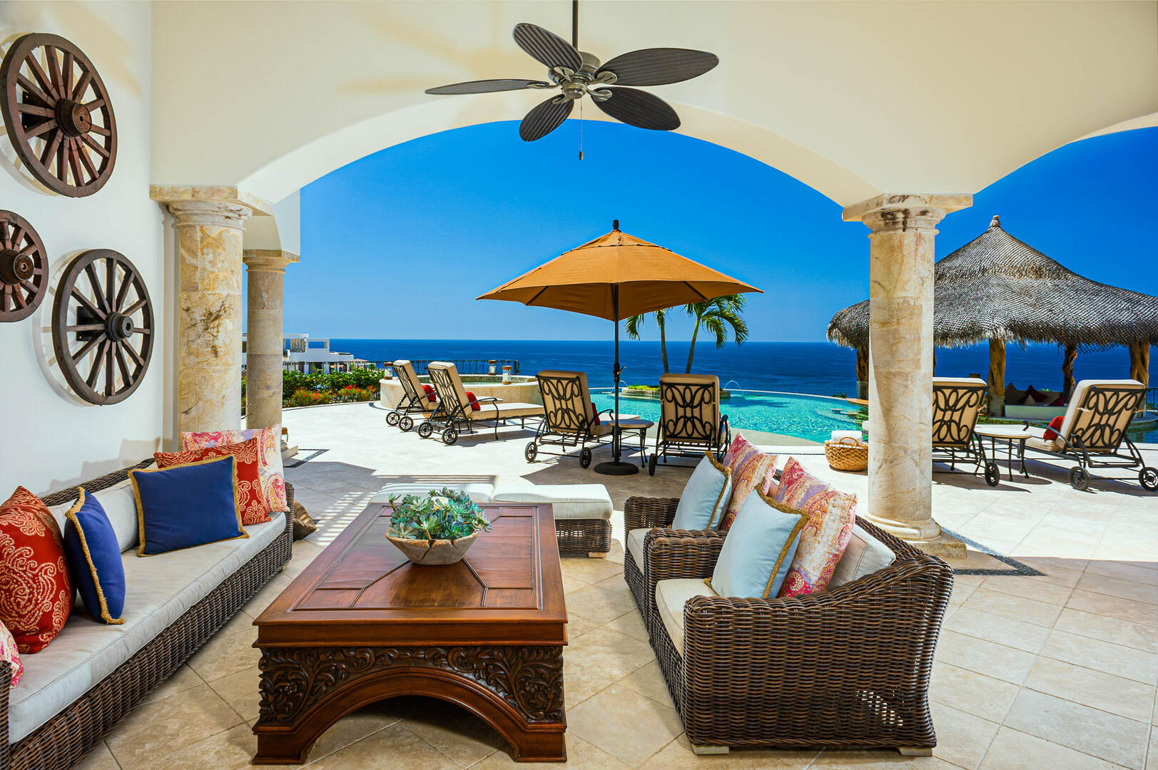Villa Fondren, Ocean View Luxury in Fundadores with Beach Club Access - Photo 10