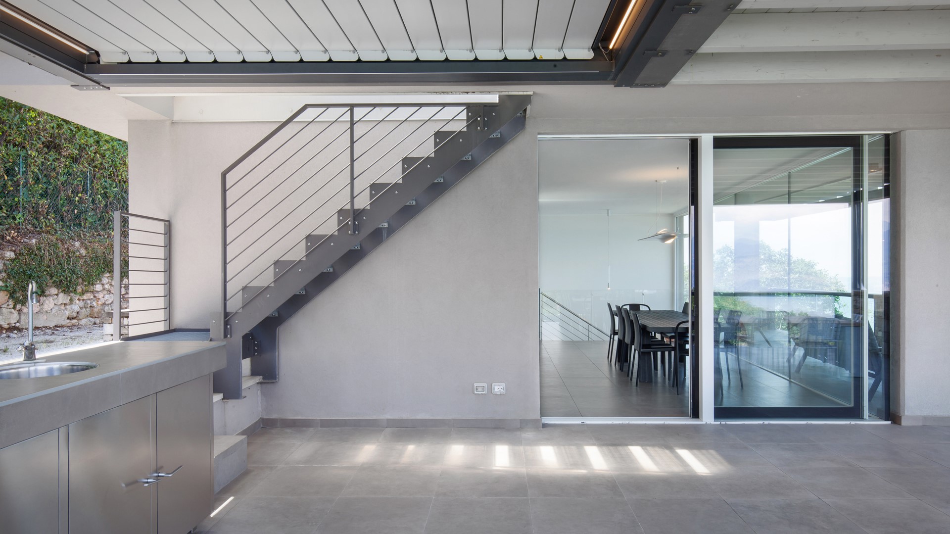 Villa Gemma, Contemporary Lake Garda Villa above San Zeno di Montagna - Photo 15
