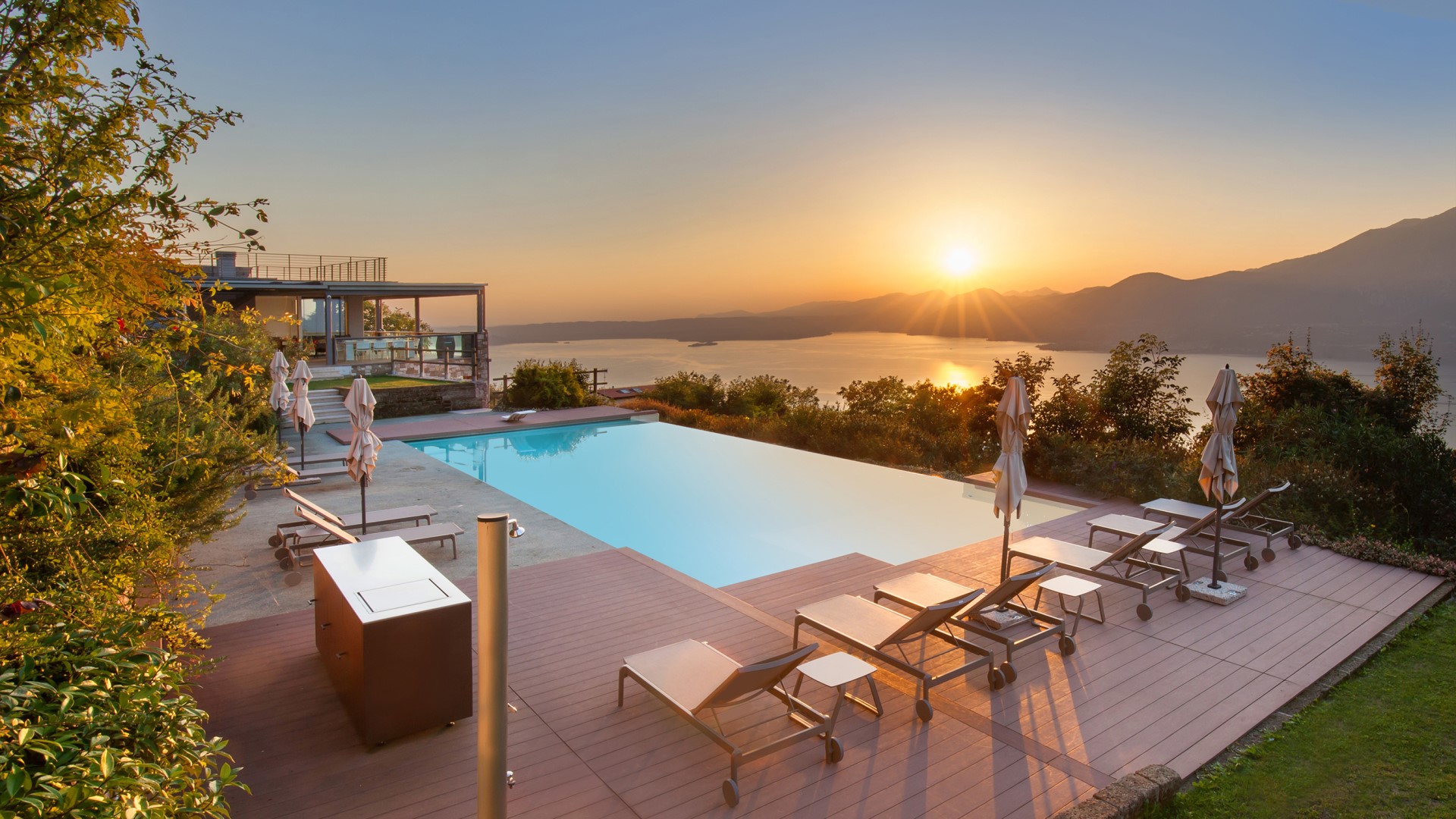 Villa Gemma, Contemporary Lake Garda Villa above San Zeno di Montagna Gallery 2