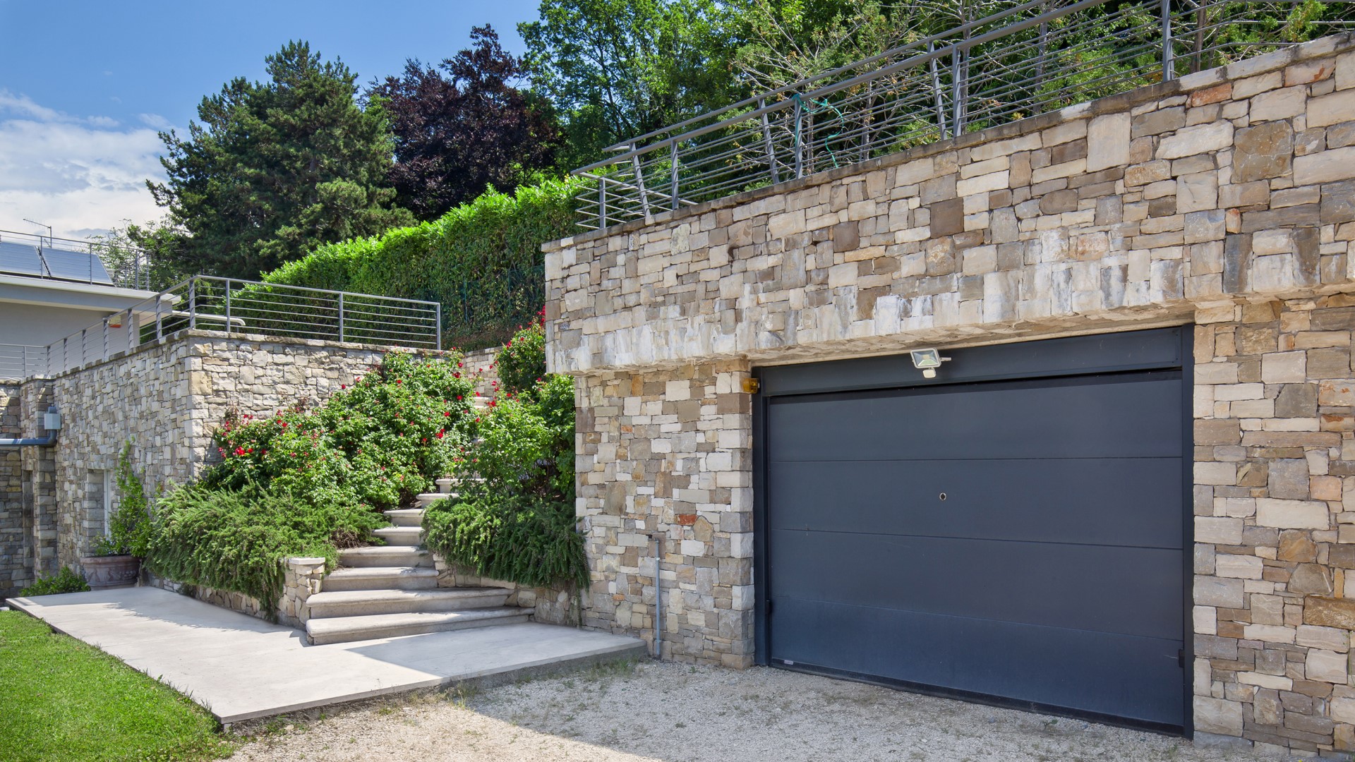 Villa Gemma, Contemporary Lake Garda Villa above San Zeno di Montagna - Photo 26