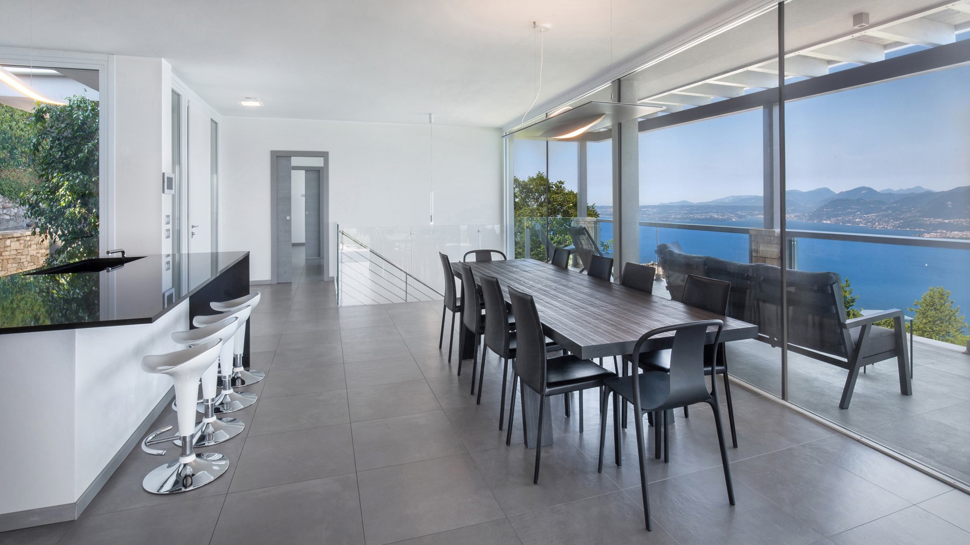 Villa Gemma, Contemporary Lake Garda Villa above San Zeno di Montagna - Photo 27