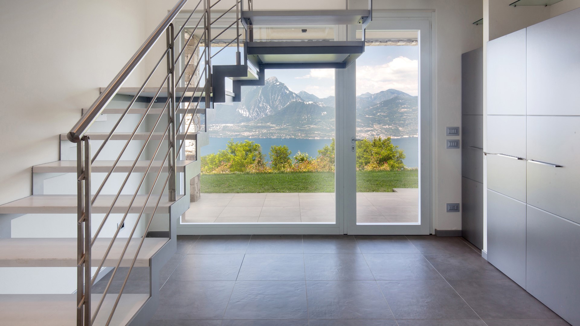 Villa Gemma, Contemporary Lake Garda Villa above San Zeno di Montagna - Photo 31