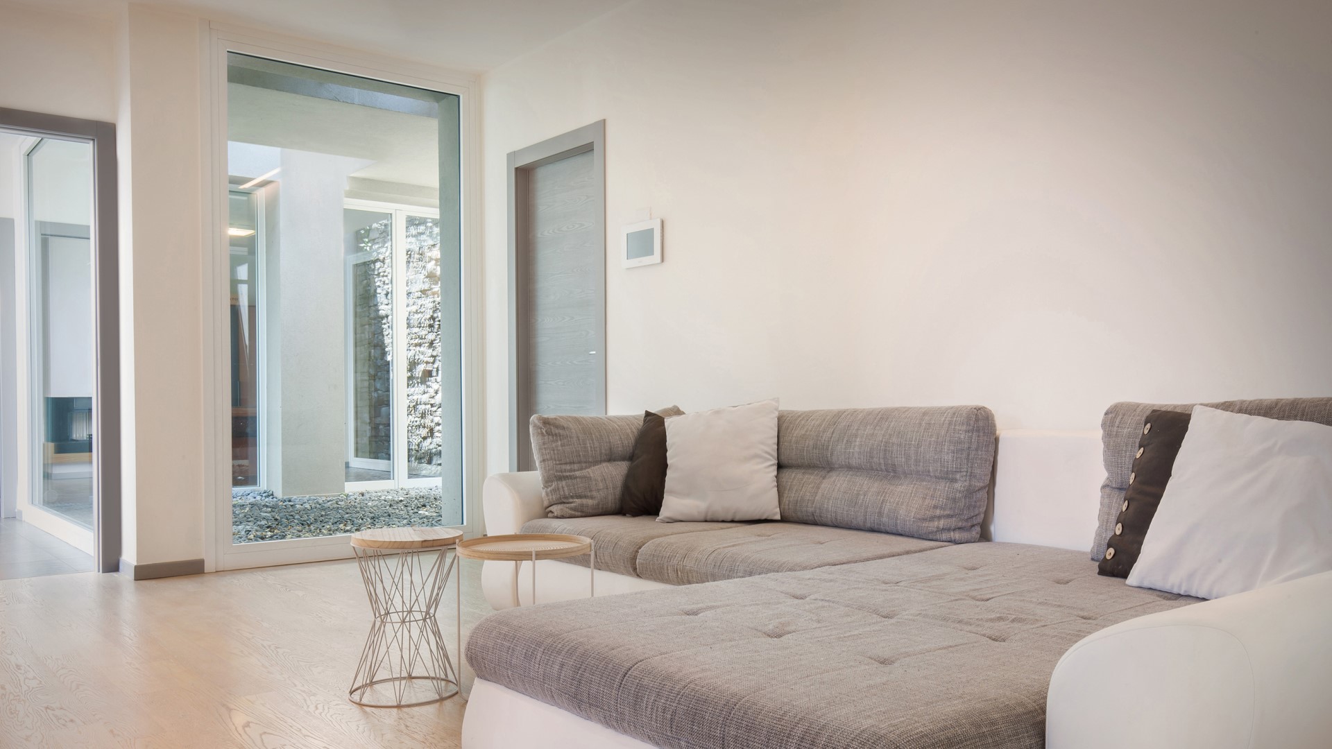 Villa Gemma, Contemporary Lake Garda Villa above San Zeno di Montagna - Photo 33