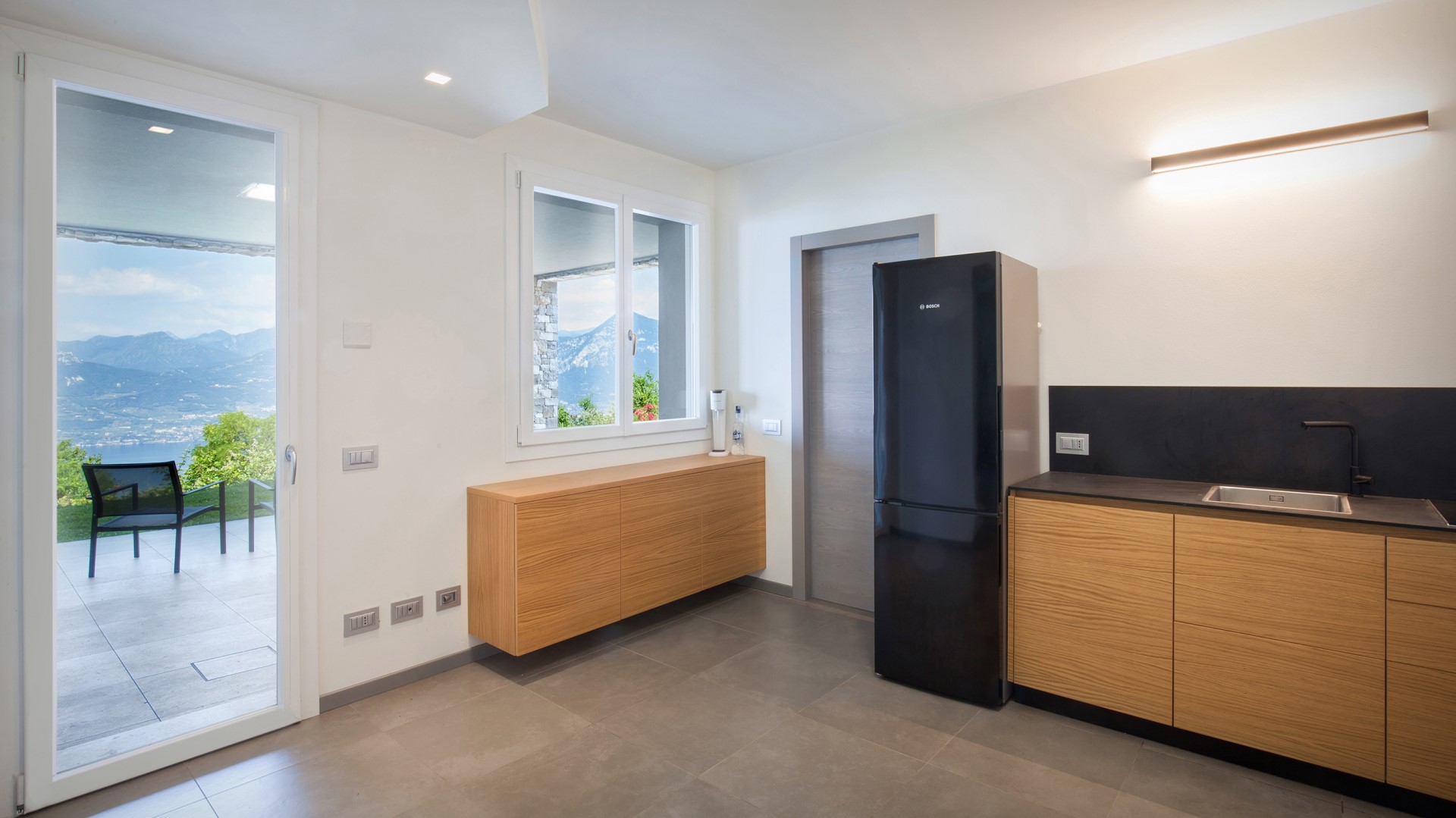 Villa Gemma, Contemporary Lake Garda Villa above San Zeno di Montagna - Photo 36