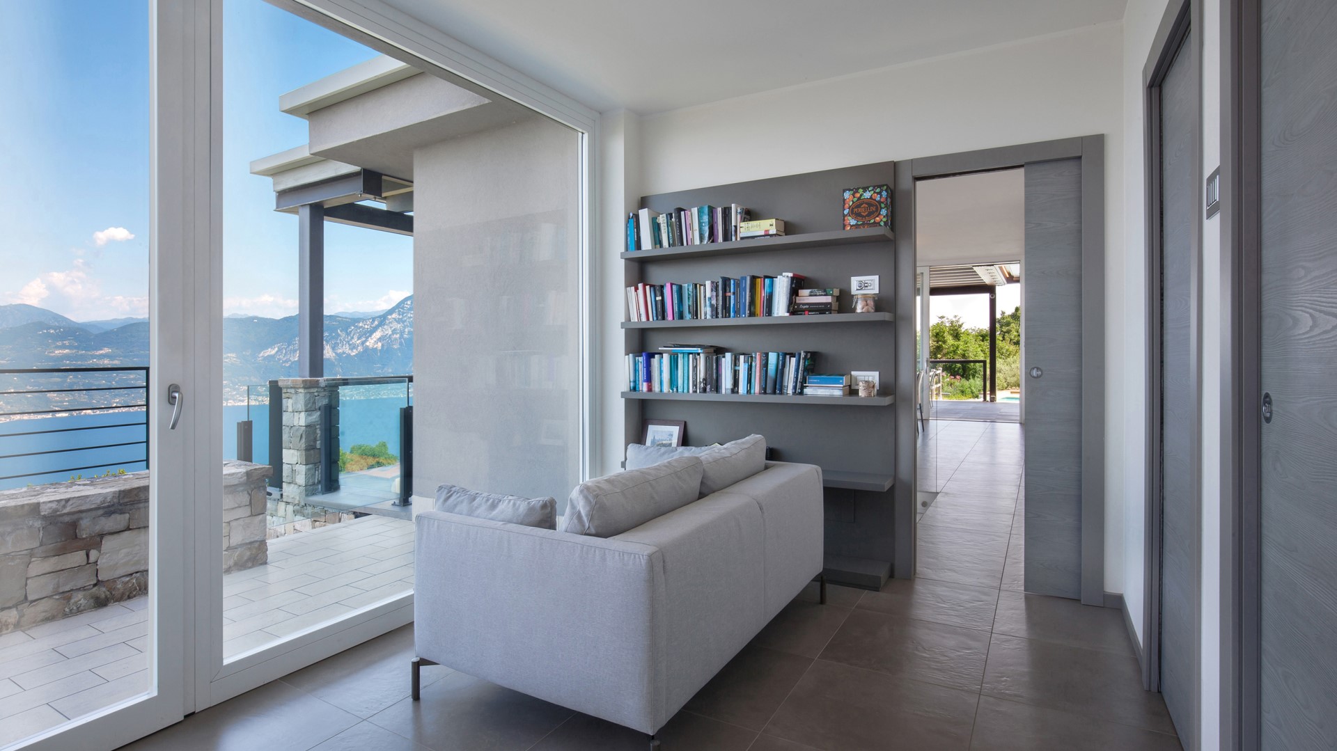 Villa Gemma, Contemporary Lake Garda Villa above San Zeno di Montagna - Photo 37