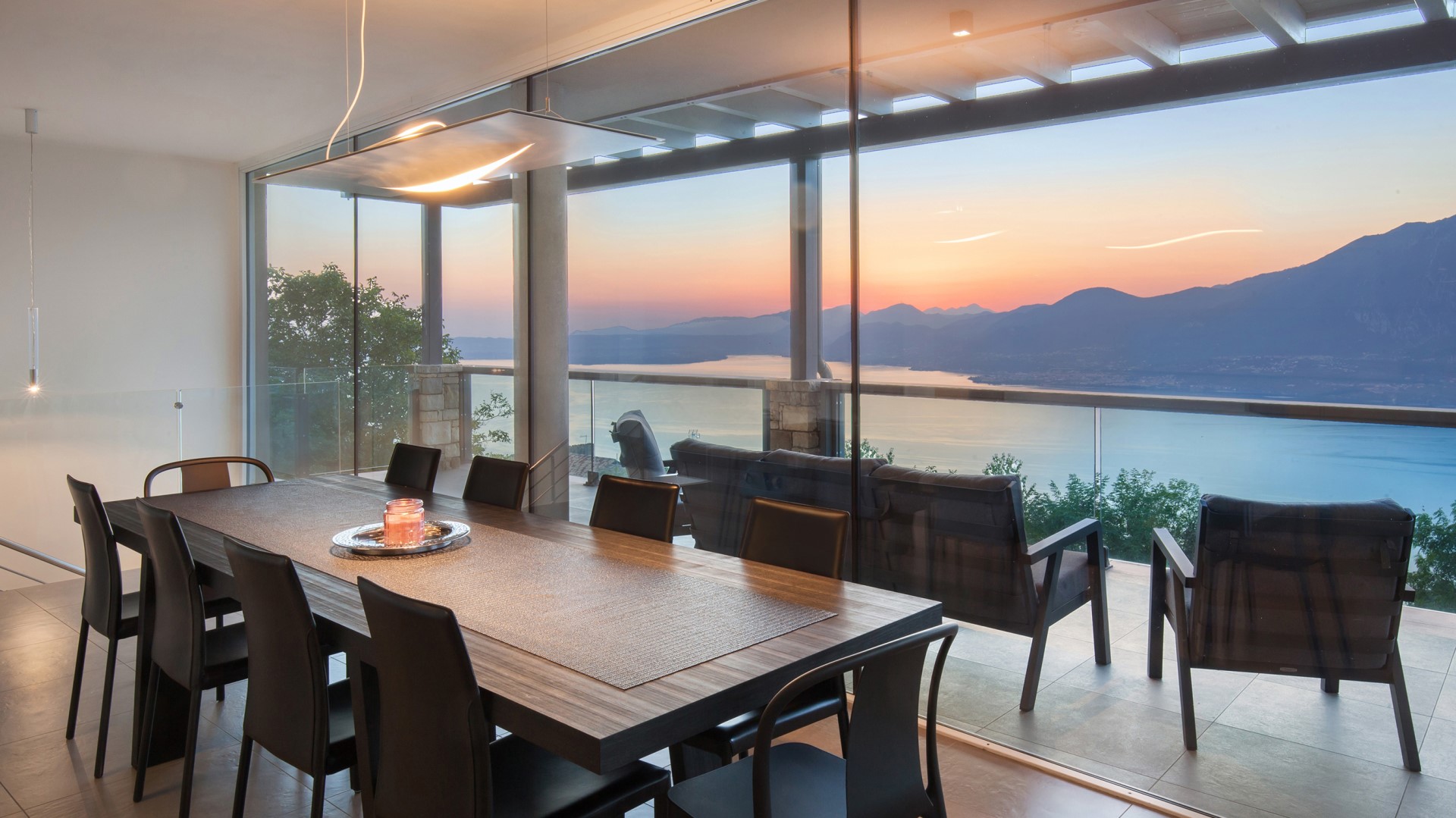 Villa Gemma, Contemporary Lake Garda Villa above San Zeno di Montagna - Photo 5