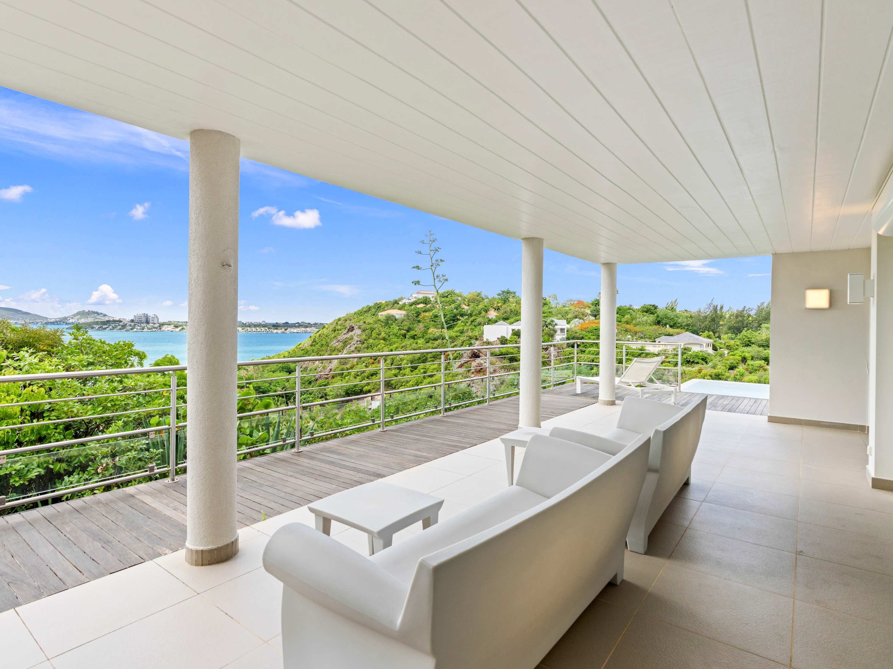 Villa Imagine in Terres Basses, Oceanfront Five Bedroom Villa with Private Pool - Photo 20