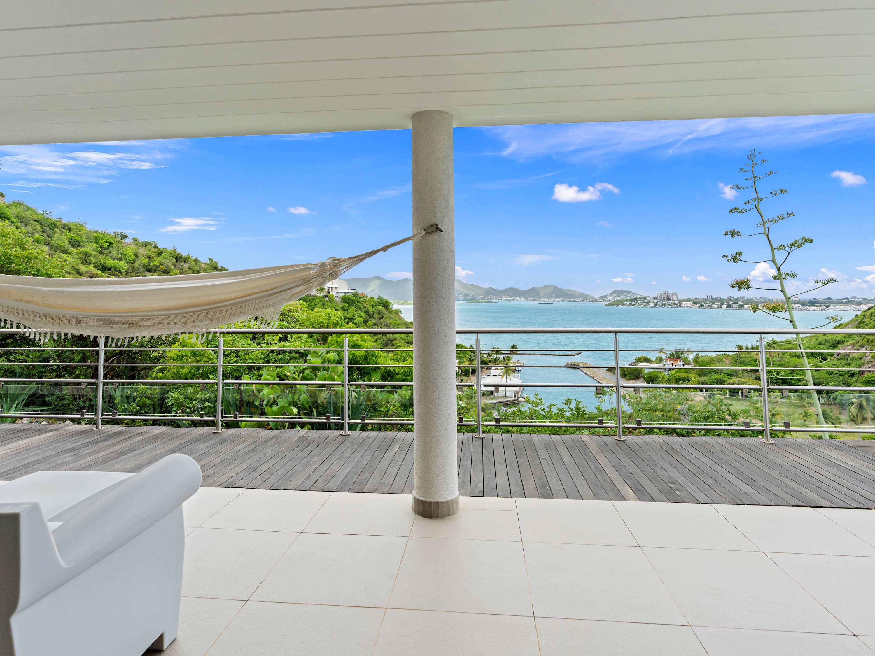 Villa Imagine in Terres Basses, Oceanfront Five Bedroom Villa with Private Pool - Photo 22