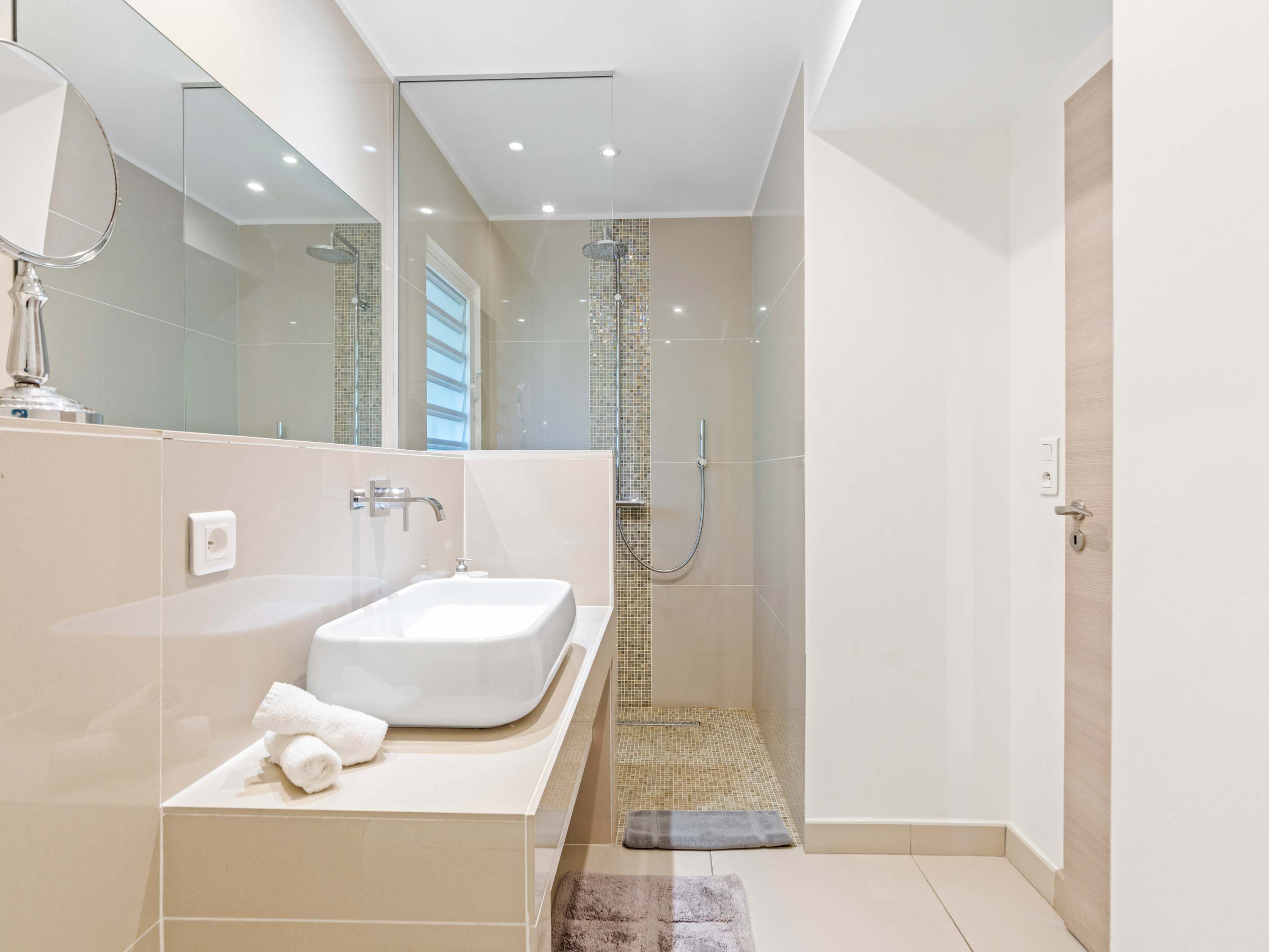 Villa Imagine in Terres Basses, Oceanfront Five Bedroom Villa with Private Pool - Photo 33
