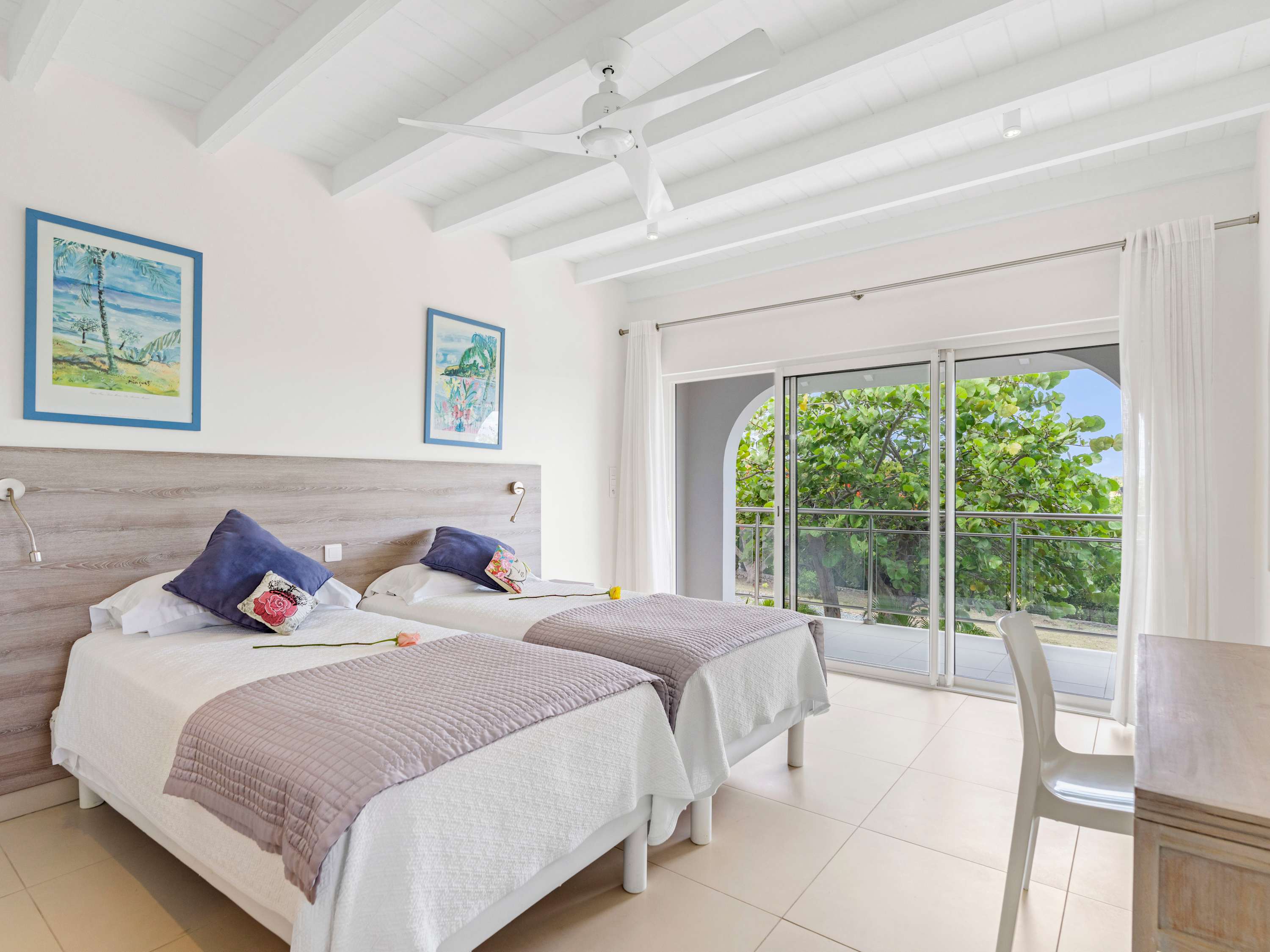 Villa Imagine in Terres Basses, Oceanfront Five Bedroom Villa with Private Pool - Photo 35