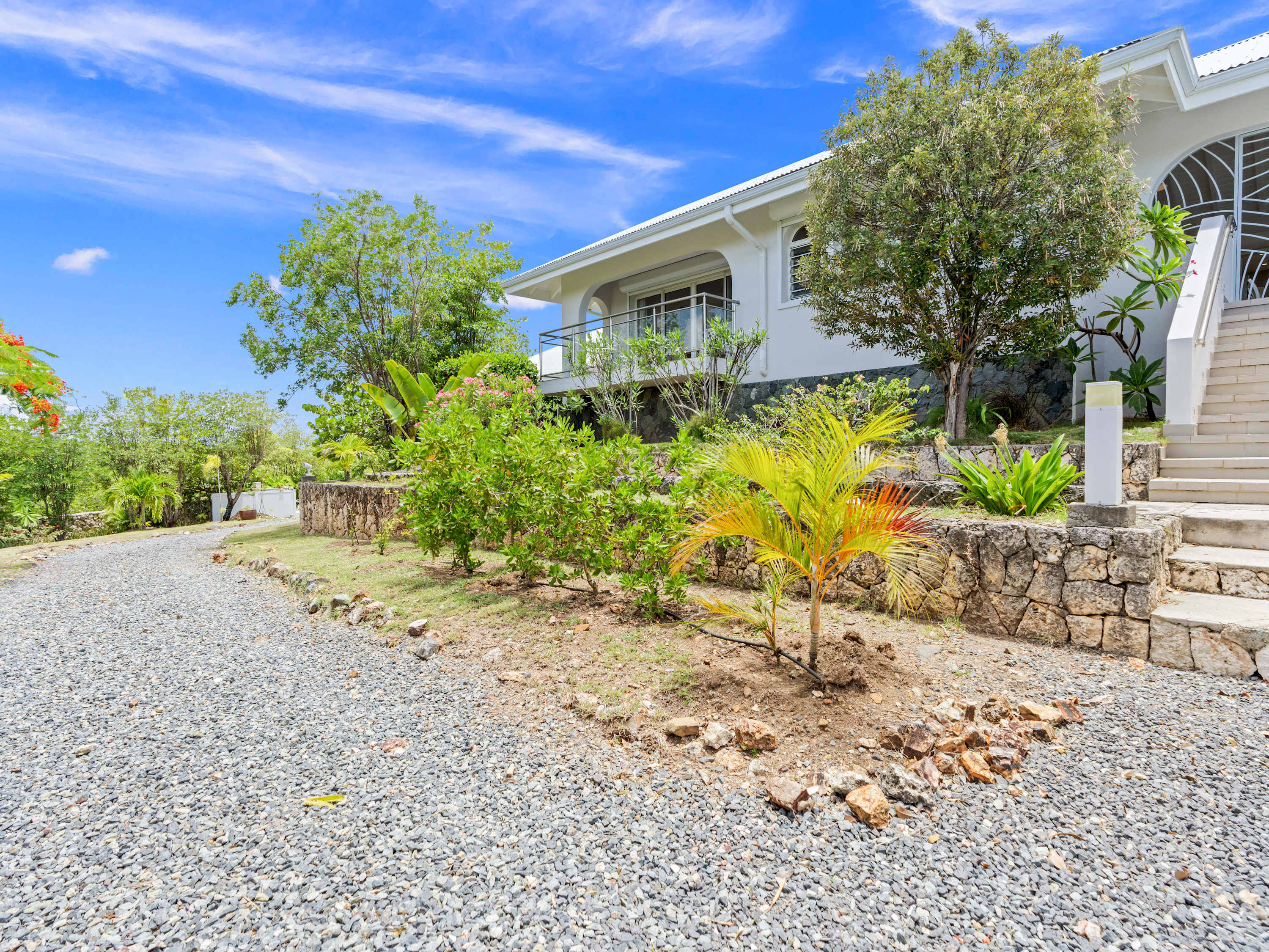 Villa Imagine in Terres Basses, Oceanfront Five Bedroom Villa with Private Pool - Photo 61
