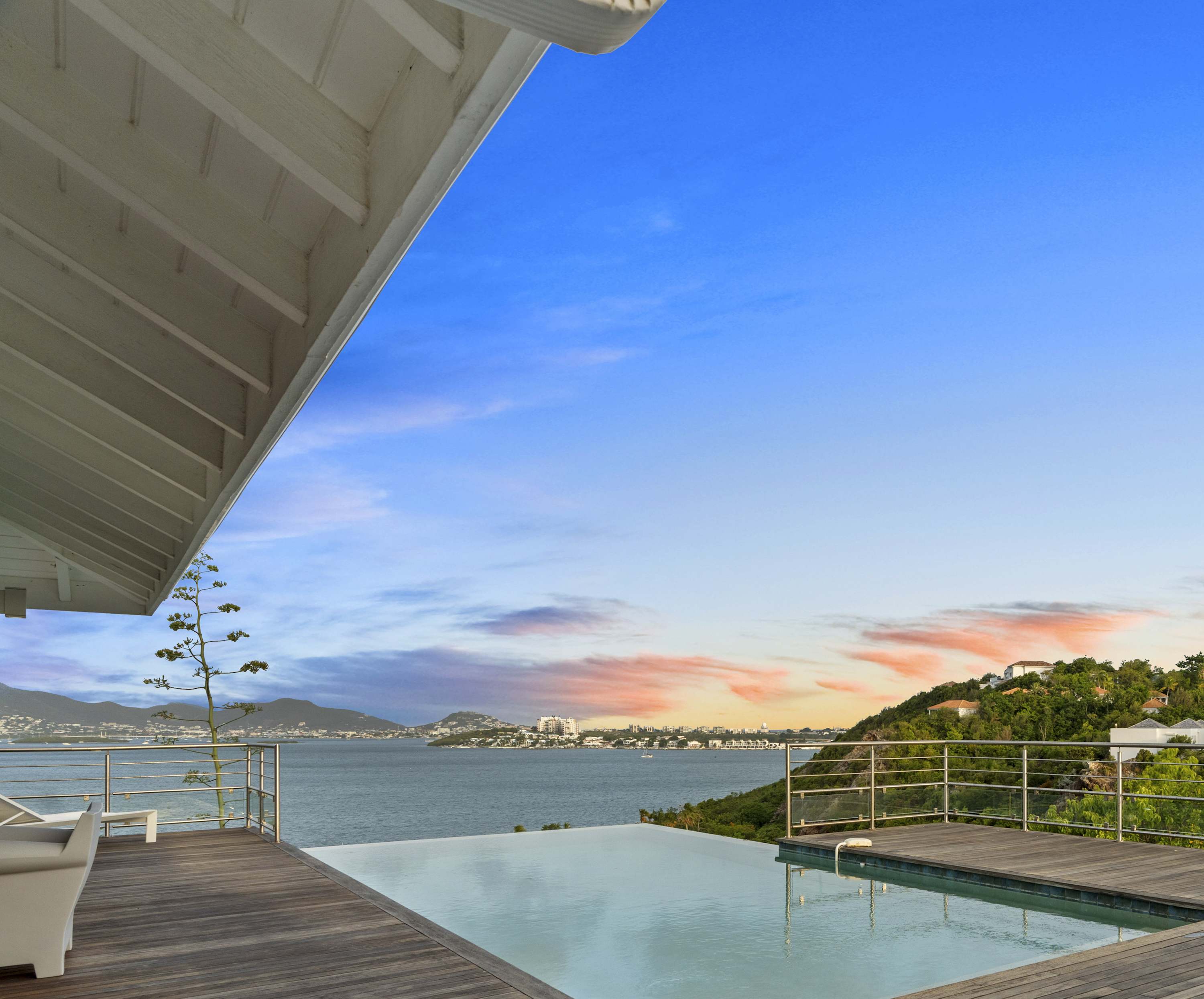 Villa Imagine in Terres Basses, Oceanfront Five Bedroom Villa with Private Pool - Photo 62