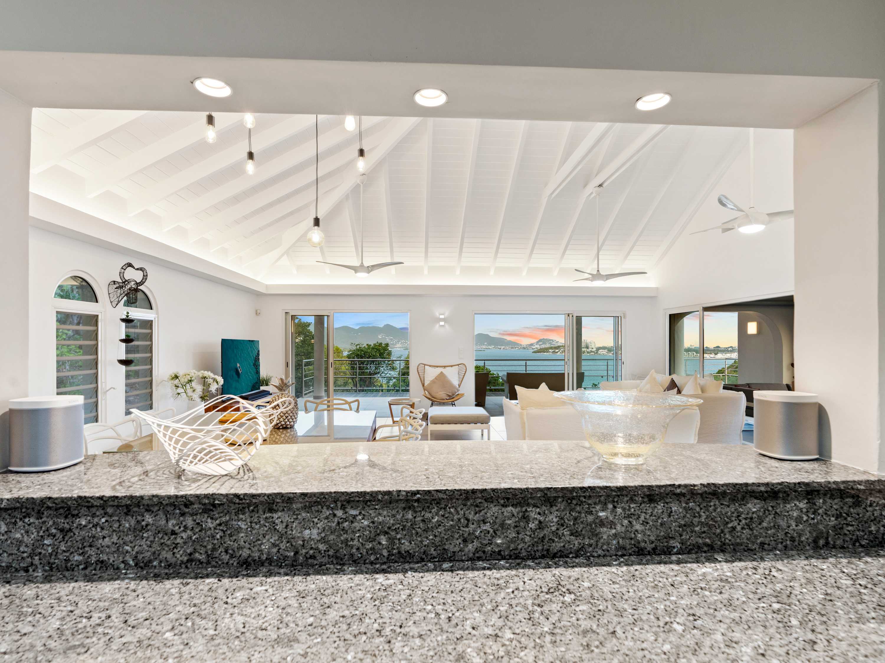 Villa Imagine in Terres Basses, Oceanfront Five Bedroom Villa with Private Pool - Photo 70
