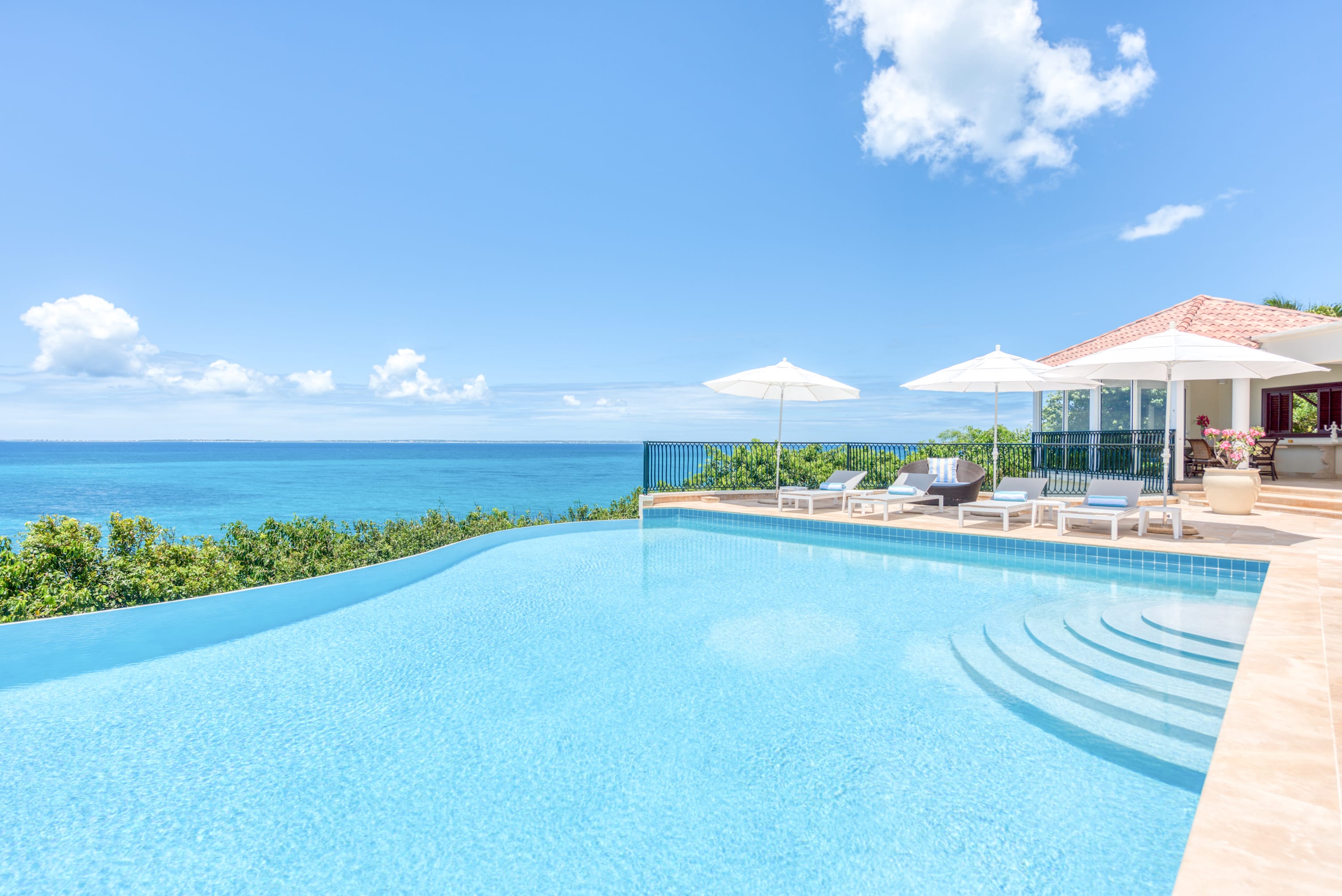Villa La Dacha, Cliffside Terres Basses Villa with Anguilla Views - Photo 10