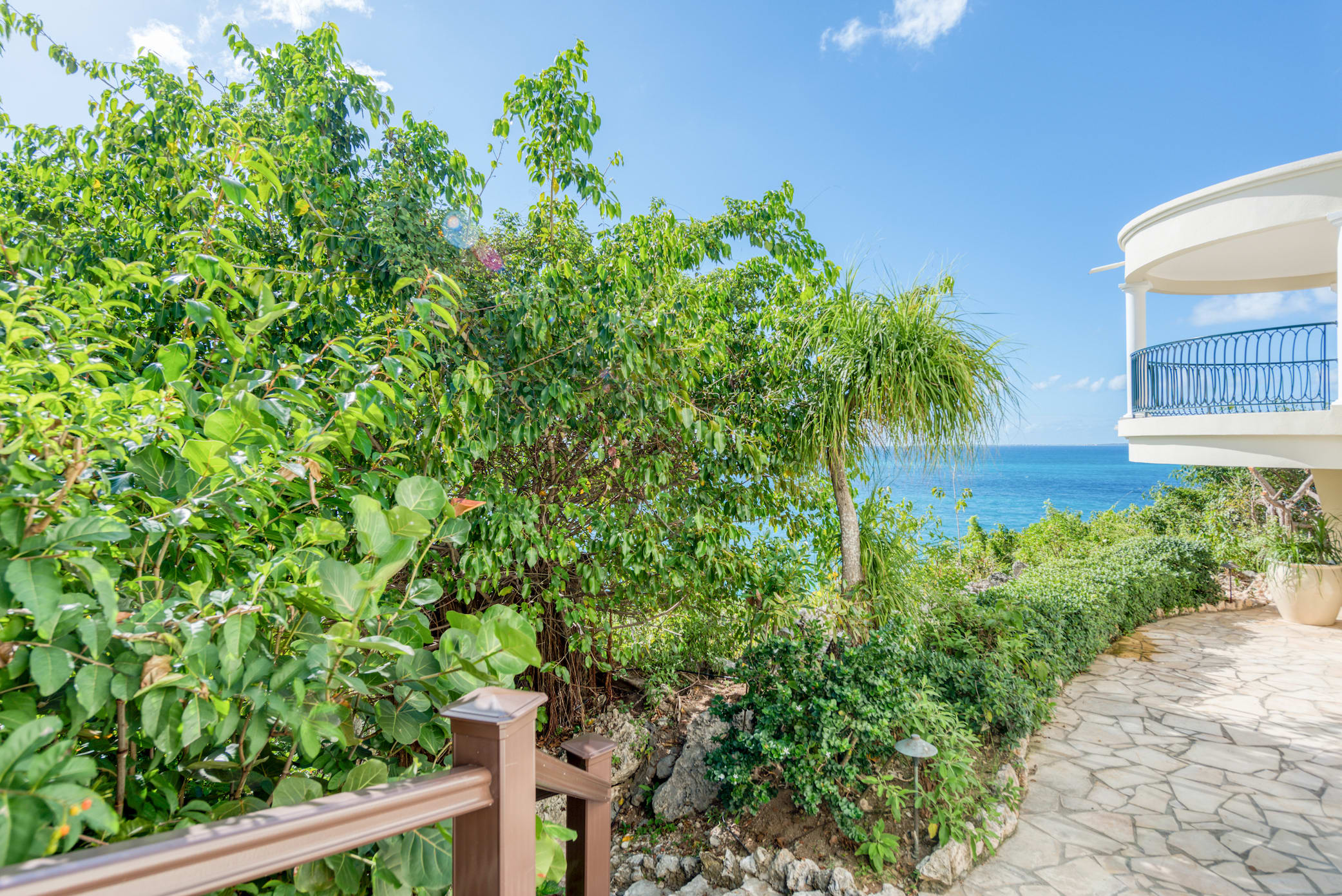 Villa La Dacha, Cliffside Terres Basses Villa with Anguilla Views - Photo 91
