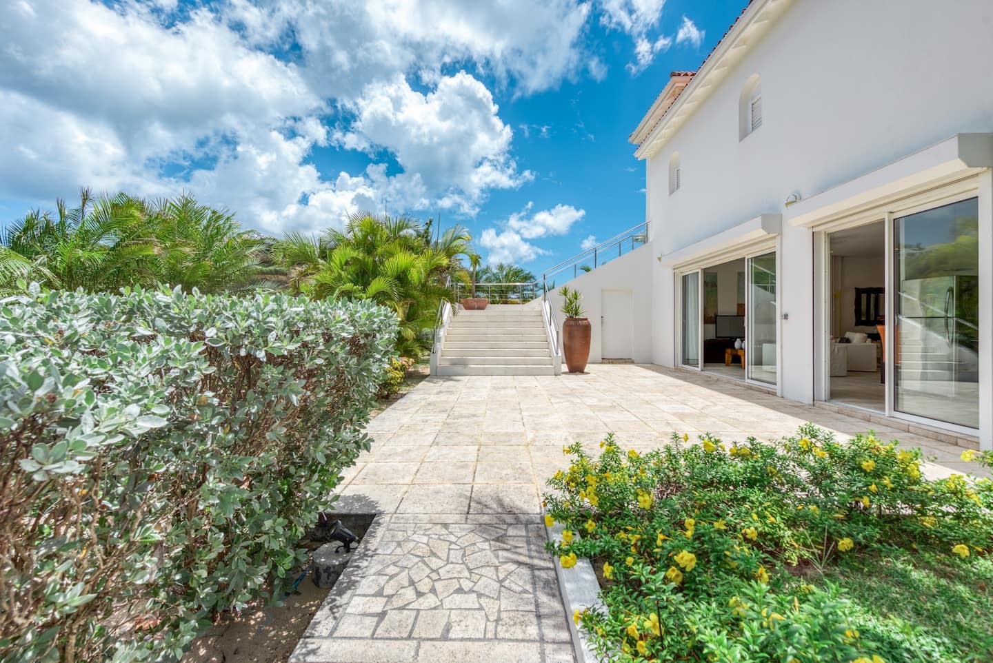 Villa La Vie en Bleu, Baie Rouge Beachfront for Four - Photo 17