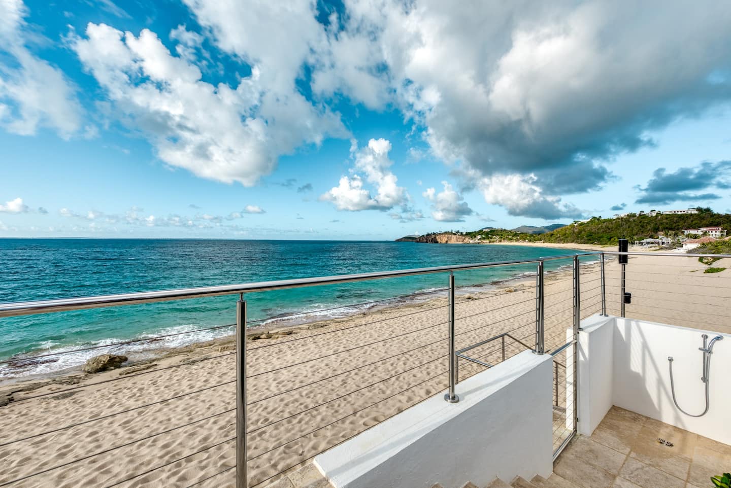Villa La Vie en Bleu, Baie Rouge Beachfront for Four - Photo 25