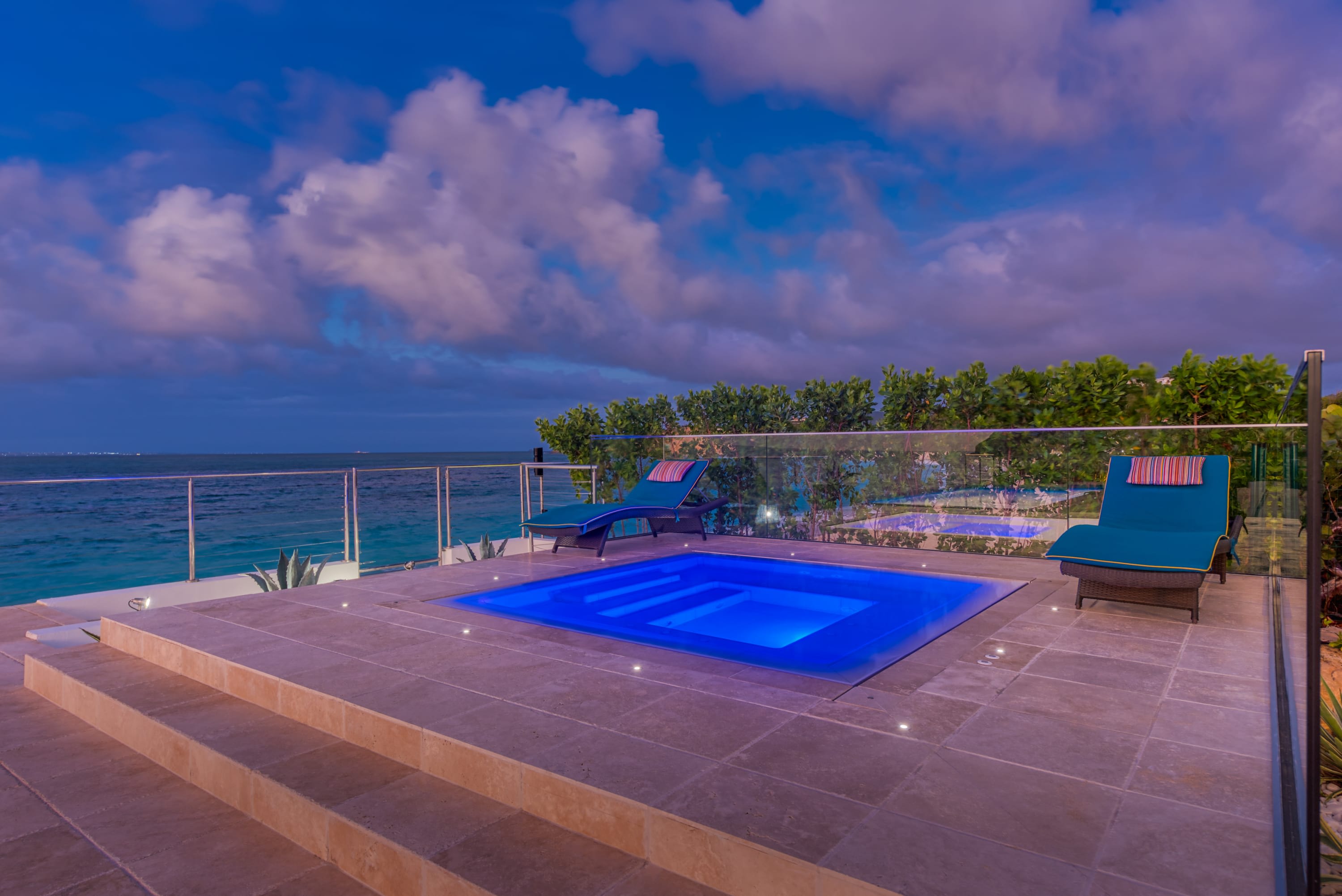 Villa La Vie en Bleu, Baie Rouge Beachfront for Four - Photo 37