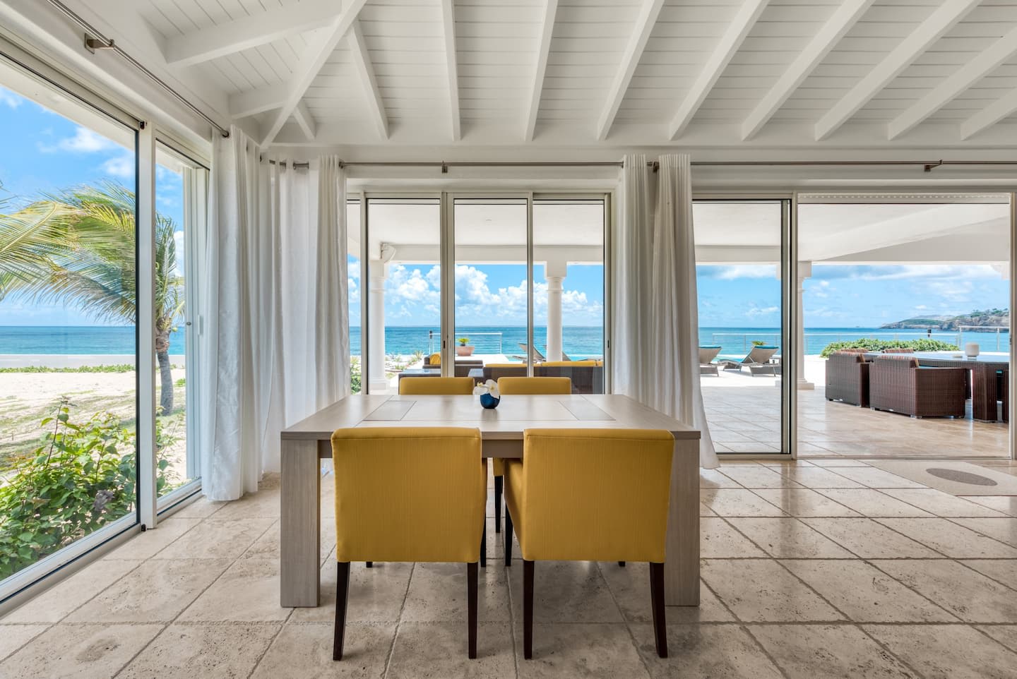 Villa La Vie en Bleu, Baie Rouge Beachfront for Four Gallery 3