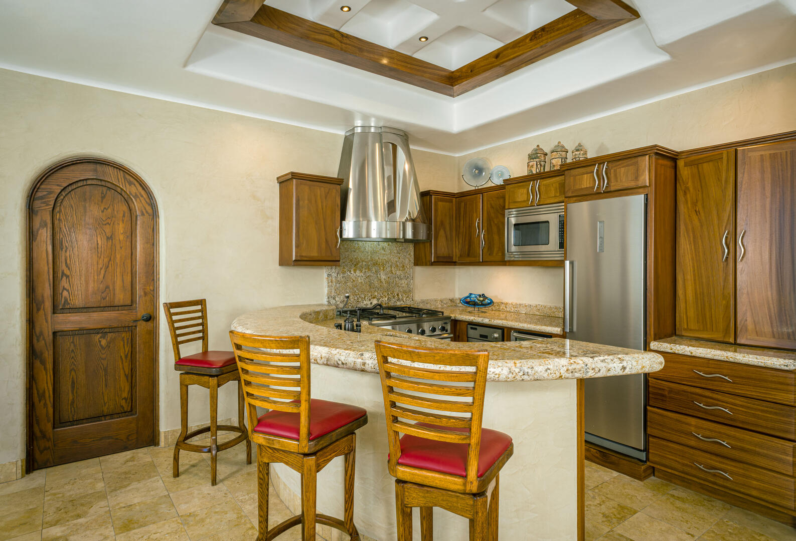 Villa Las Salinas, Beachfront Seven-Bedroom Estate in El Encanto - Photo 20