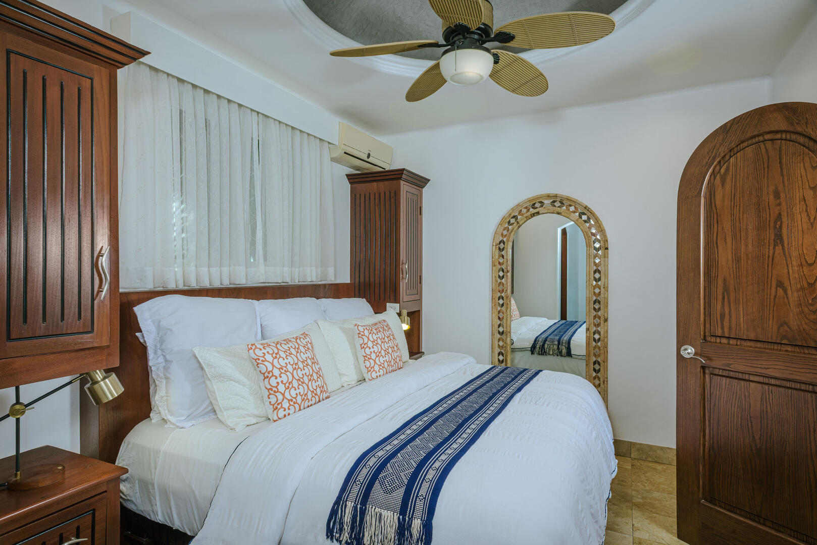 Villa Las Salinas, Beachfront Seven-Bedroom Estate in El Encanto - Photo 24