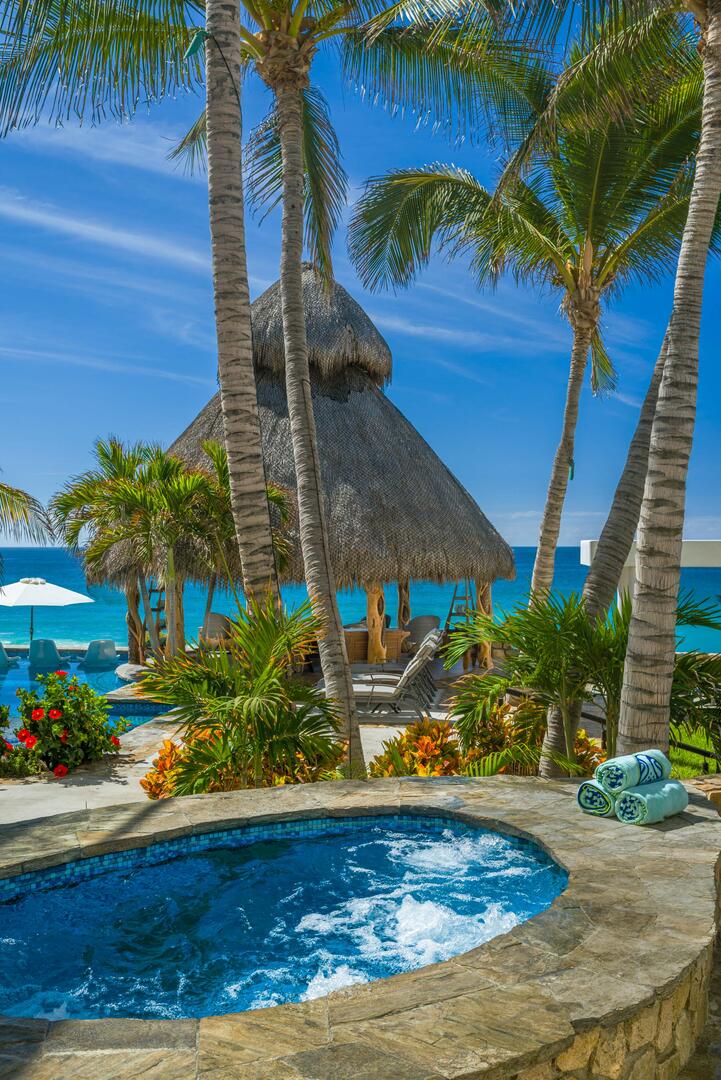 Villa Las Salinas, Beachfront Seven-Bedroom Estate in El Encanto - Photo 46