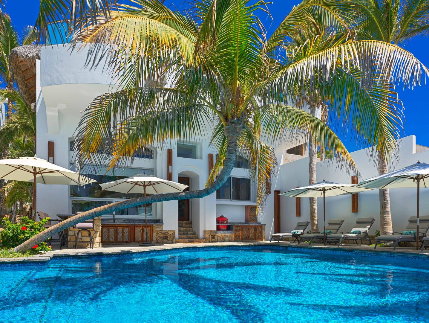 Villa Las Salinas, Beachfront Seven-Bedroom Estate in El Encanto - Photo 9