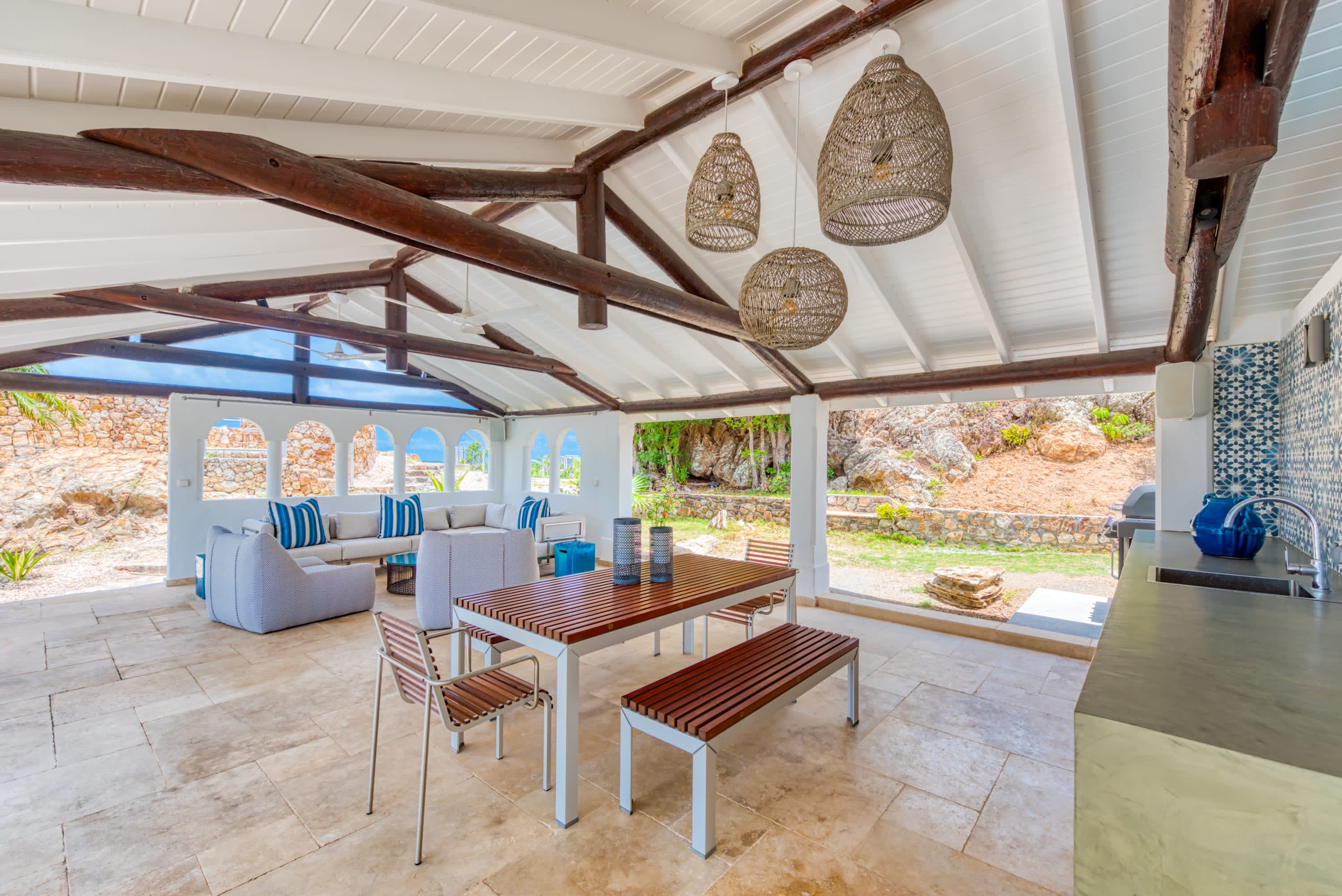 Villa Le Rocher, A Five Bedroom Terres Basses Villa with Simpson Bay Views - Photo 11