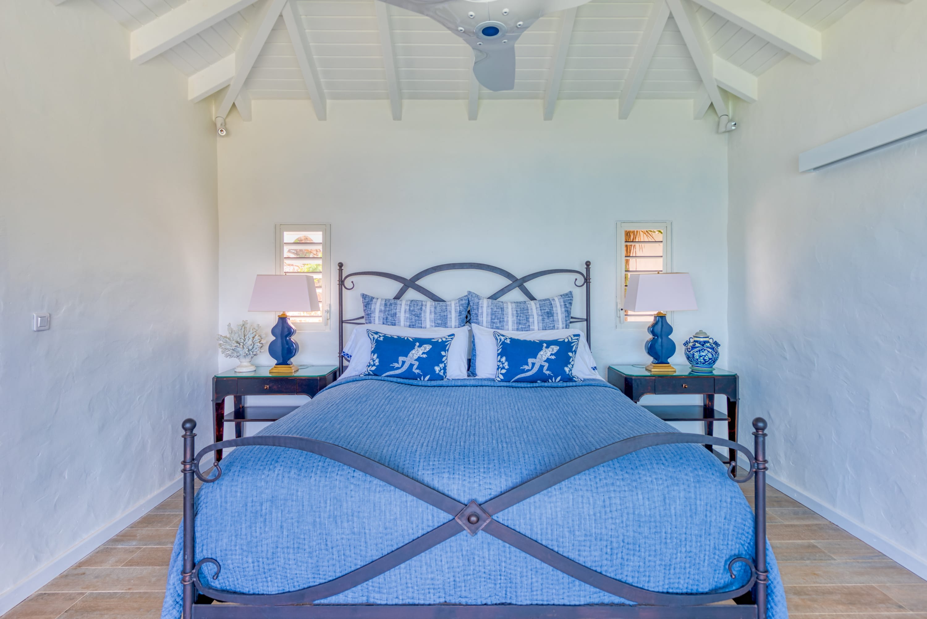 Villa Le Rocher, A Five Bedroom Terres Basses Villa with Simpson Bay Views - Photo 23