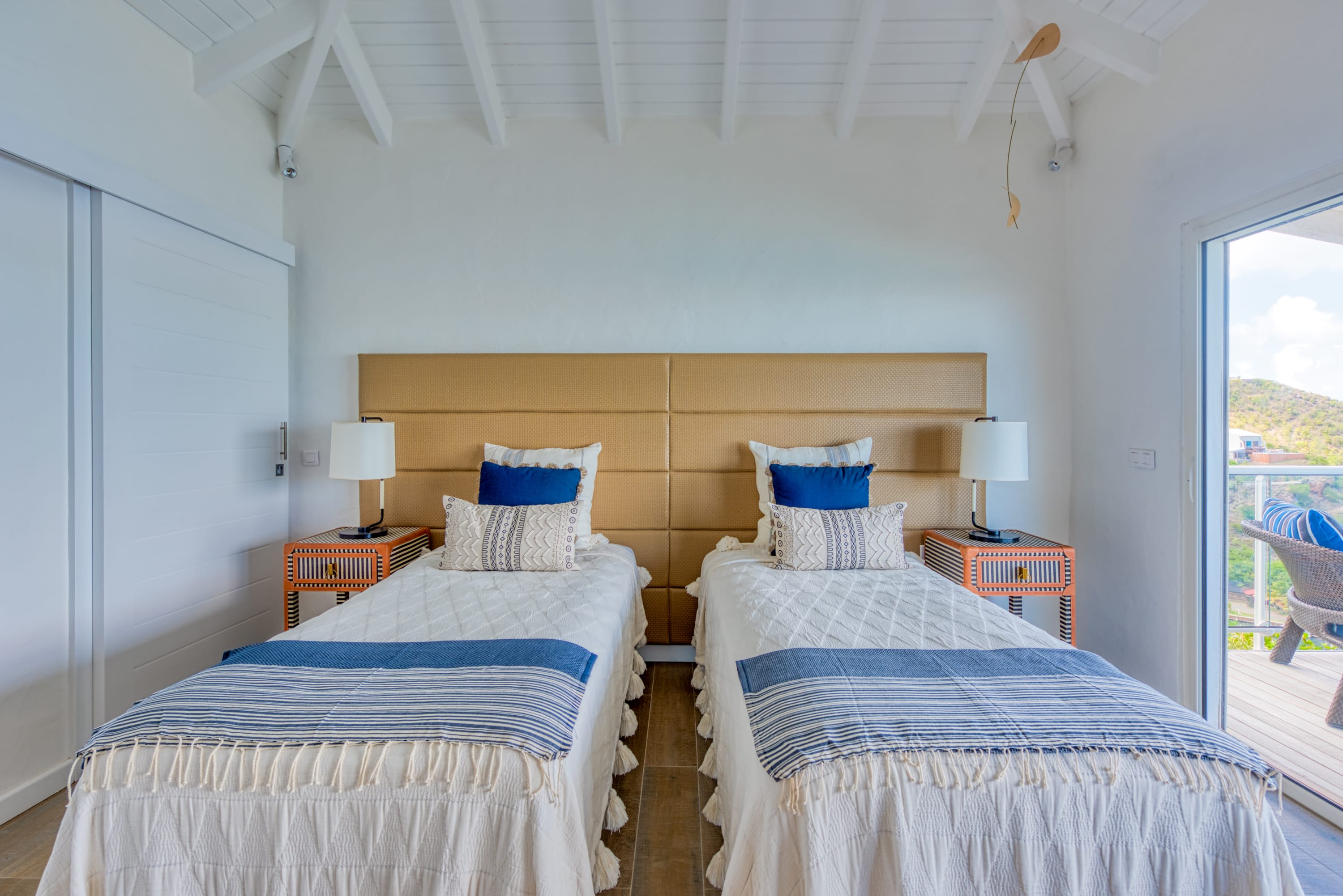 Villa Le Rocher, A Five Bedroom Terres Basses Villa with Simpson Bay Views - Photo 27