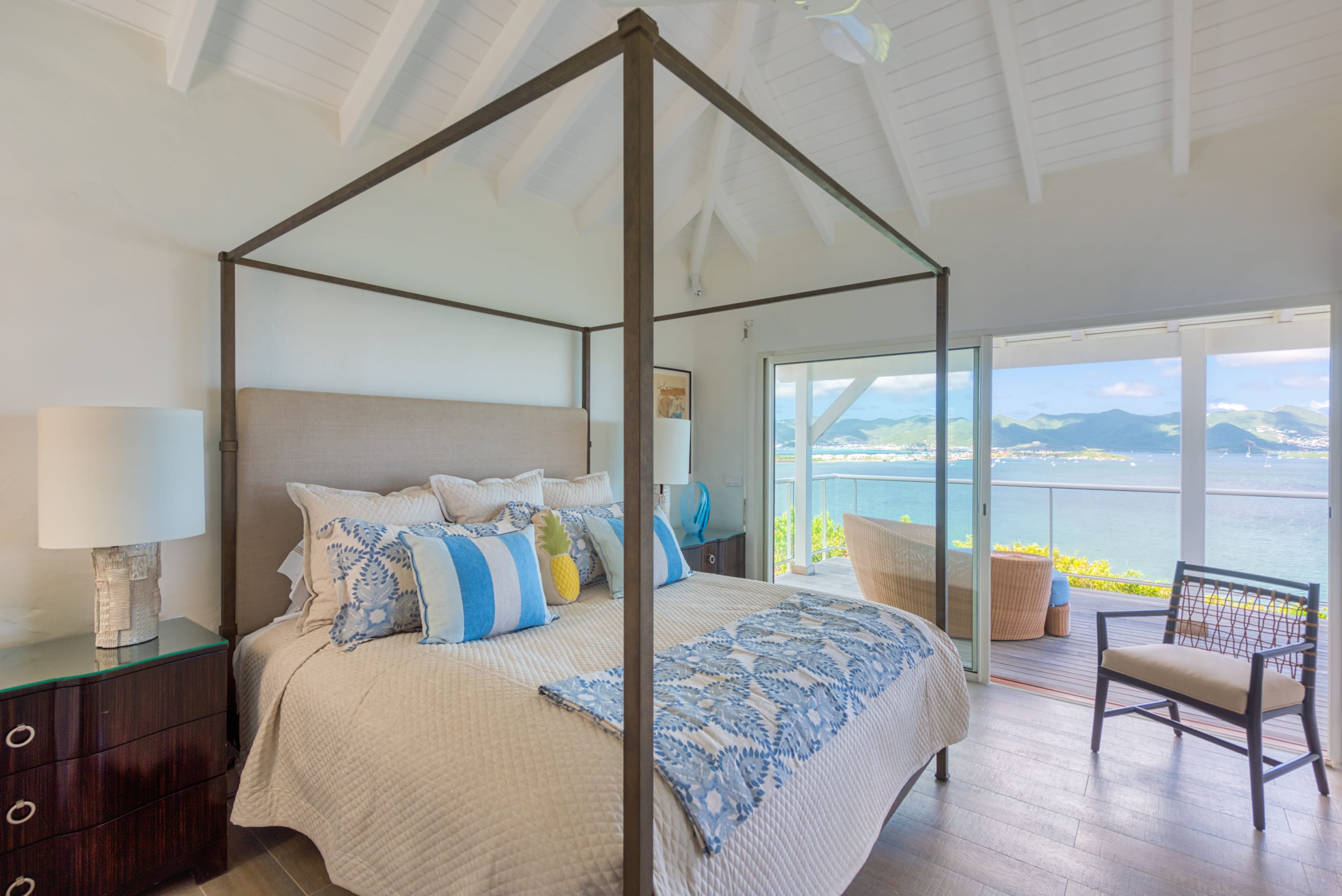 Villa Le Rocher, A Five Bedroom Terres Basses Villa with Simpson Bay Views - Photo 28