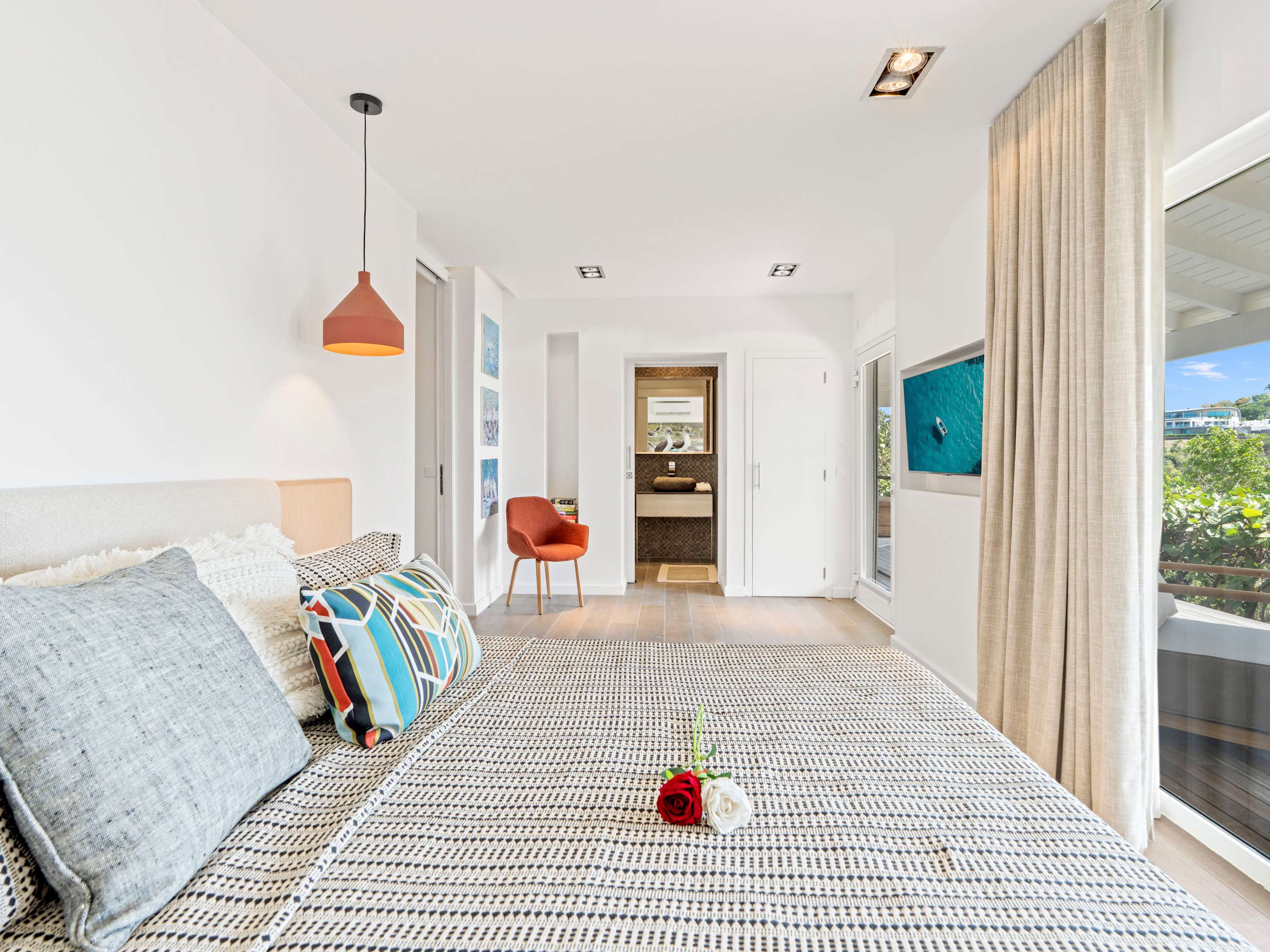 Villa Le Rocher, A Five Bedroom Terres Basses Villa with Simpson Bay Views - Photo 32