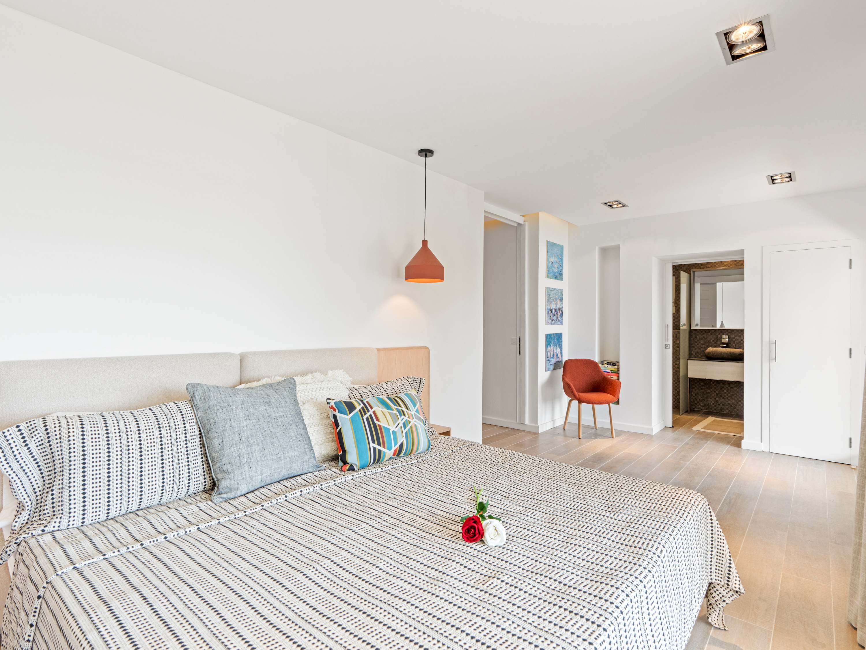 Villa Le Rocher, A Five Bedroom Terres Basses Villa with Simpson Bay Views - Photo 35