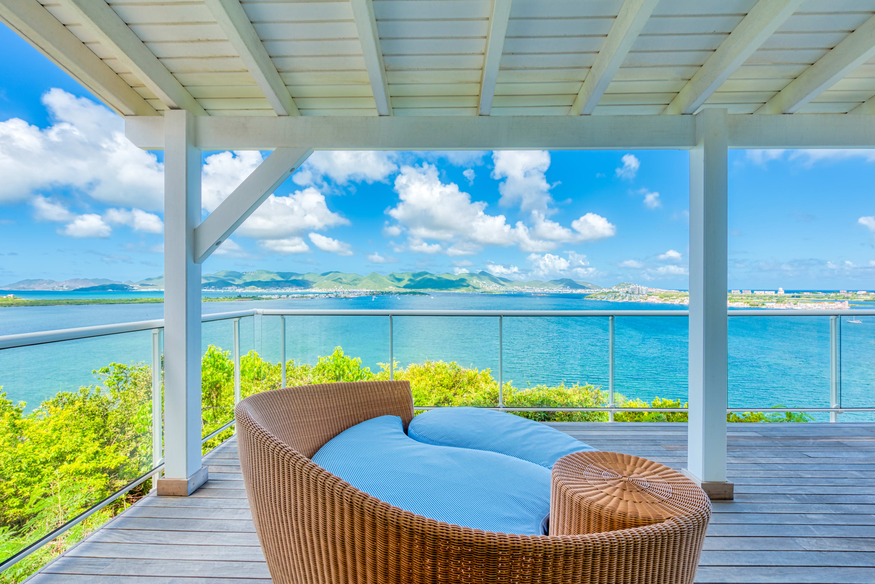 Villa Le Rocher, A Five Bedroom Terres Basses Villa with Simpson Bay Views - Photo 44