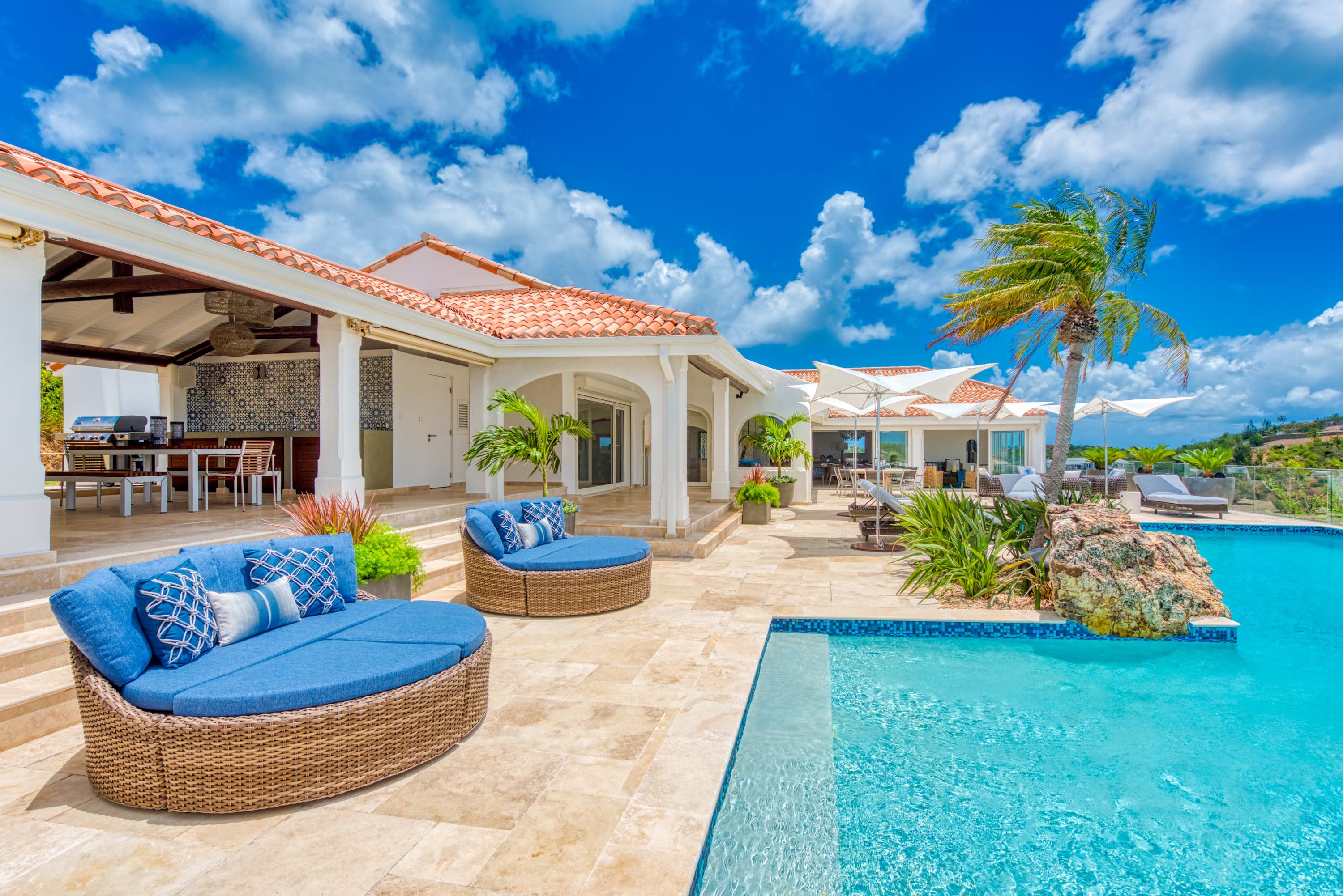Villa Le Rocher, A Five Bedroom Terres Basses Villa with Simpson Bay Views - Photo 5